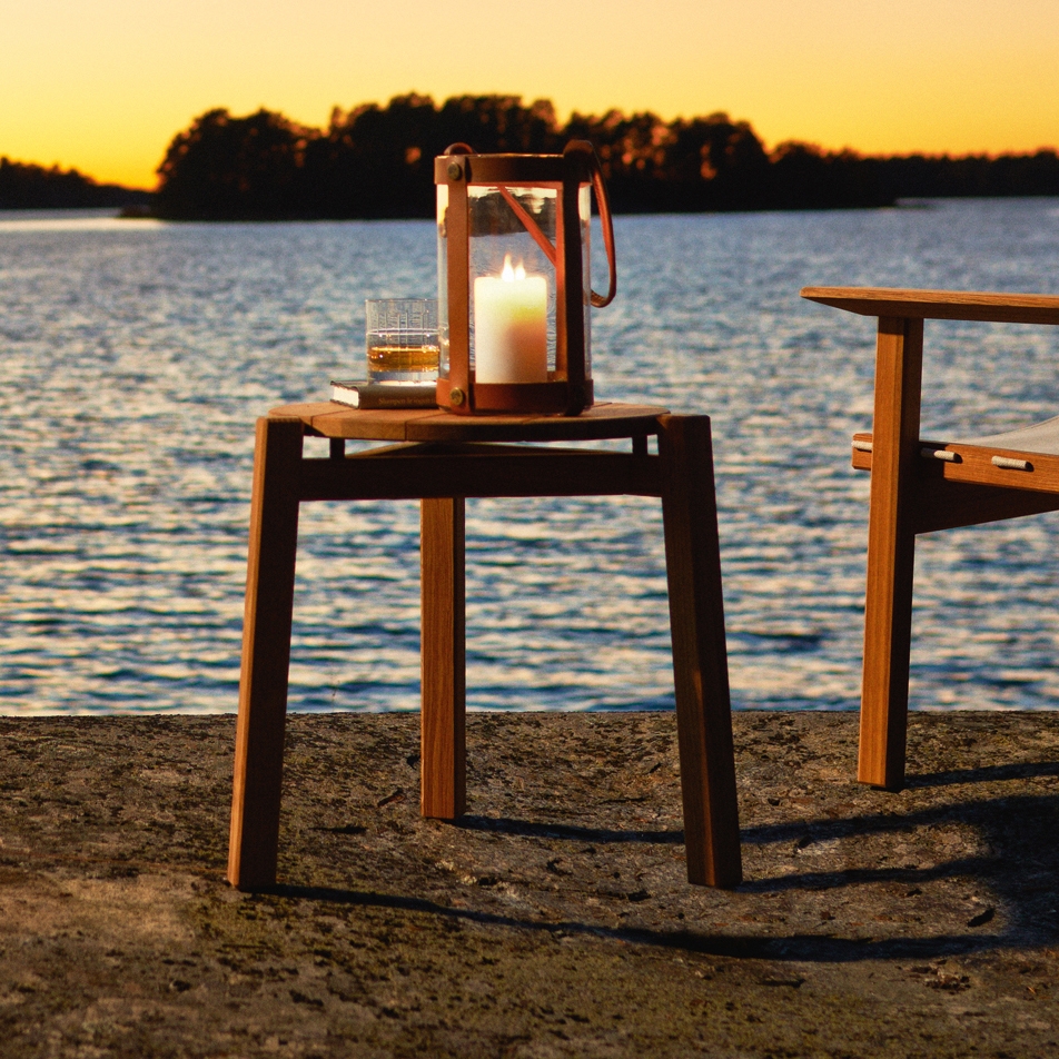 TABLES
