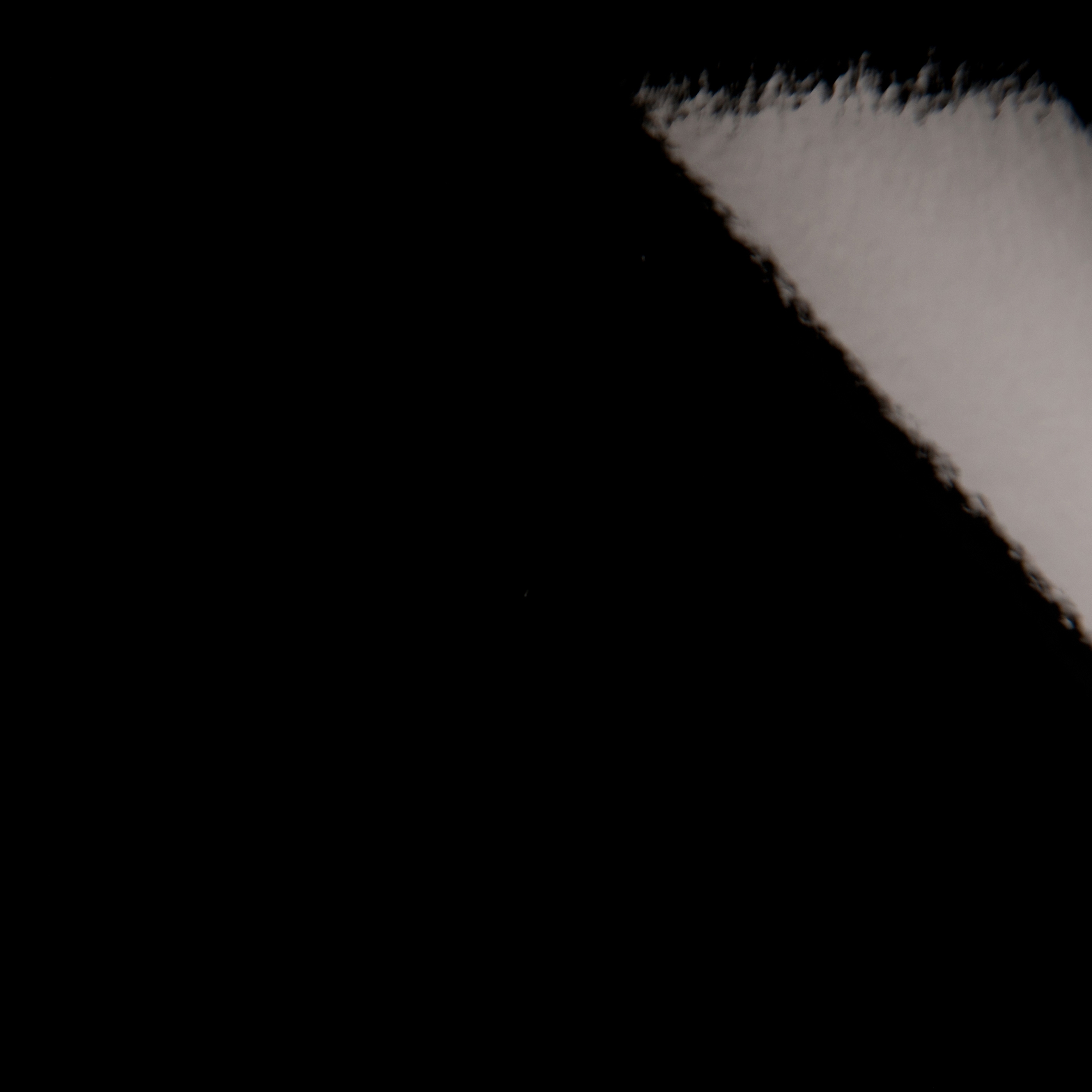 Mostra il prodotto 3M™ DI-NOC™ Architectural Finish High Gloss, HG-1201 del produttore 3M