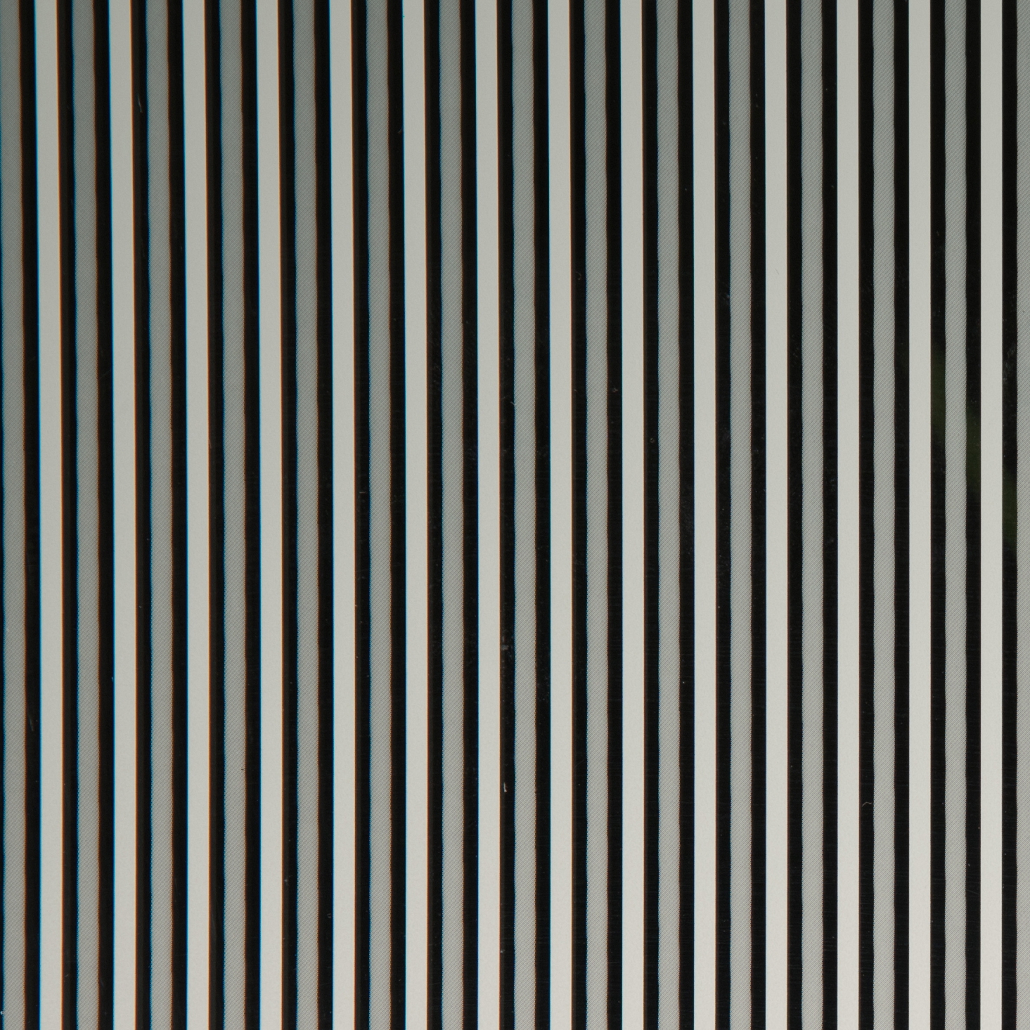 Mostrar el producto 3M™ FASARA™ Glass Finish Stripe, SH2FGST, Shutie, 1270 mm x 30 m del fabricante 3M