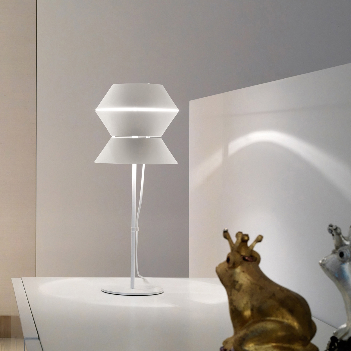 LÀMPARAS DE SOBREMESA