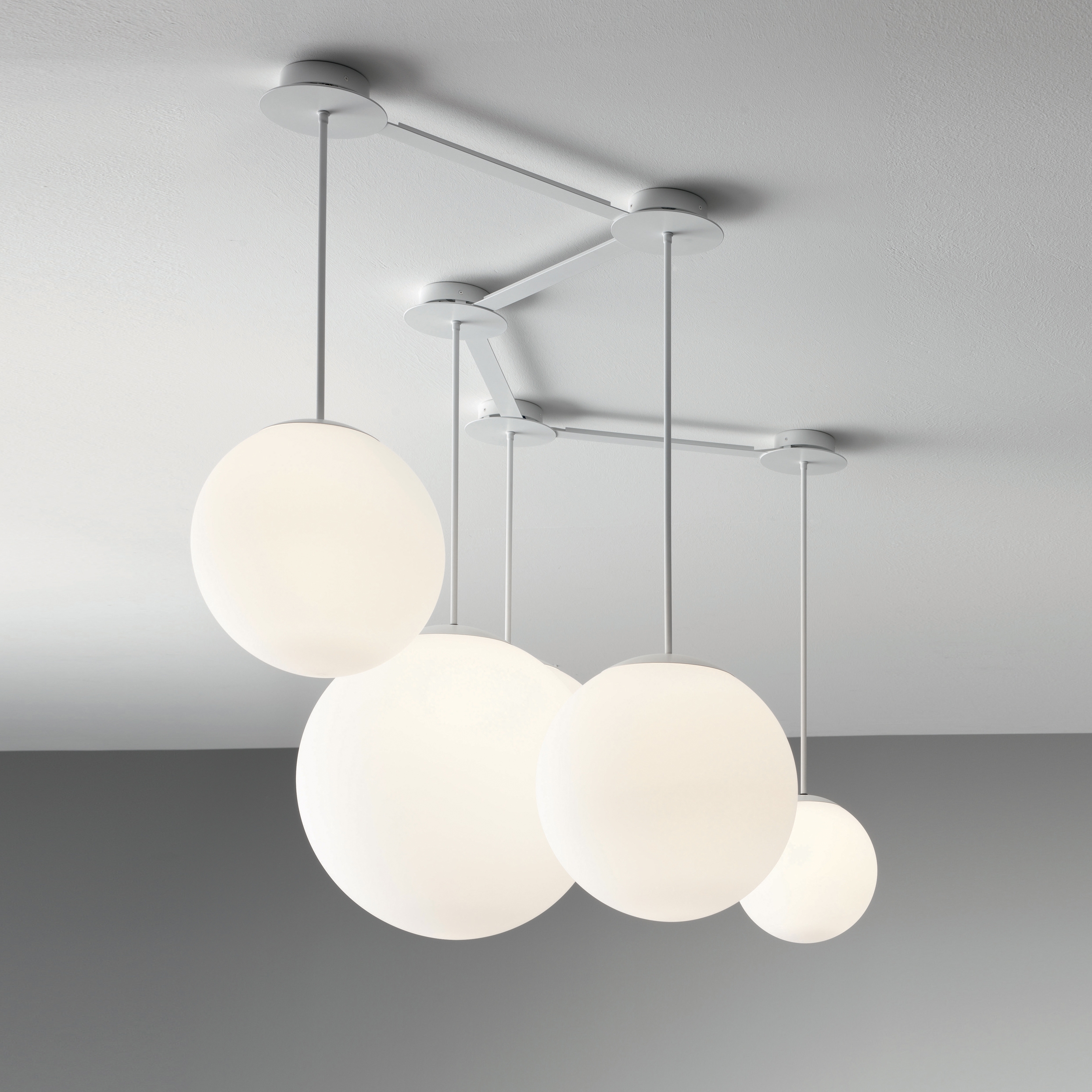 Mostrar el producto Multiball del fabricante MODO luce