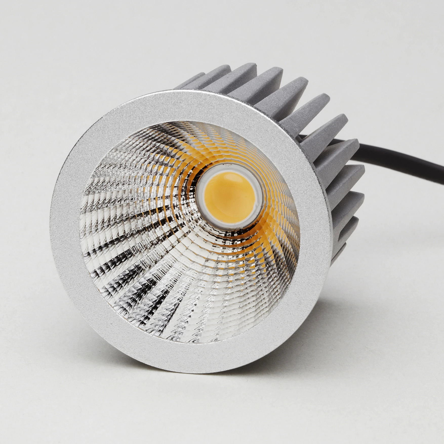 INSTALLATION CEILING LIGHT FITTINGS