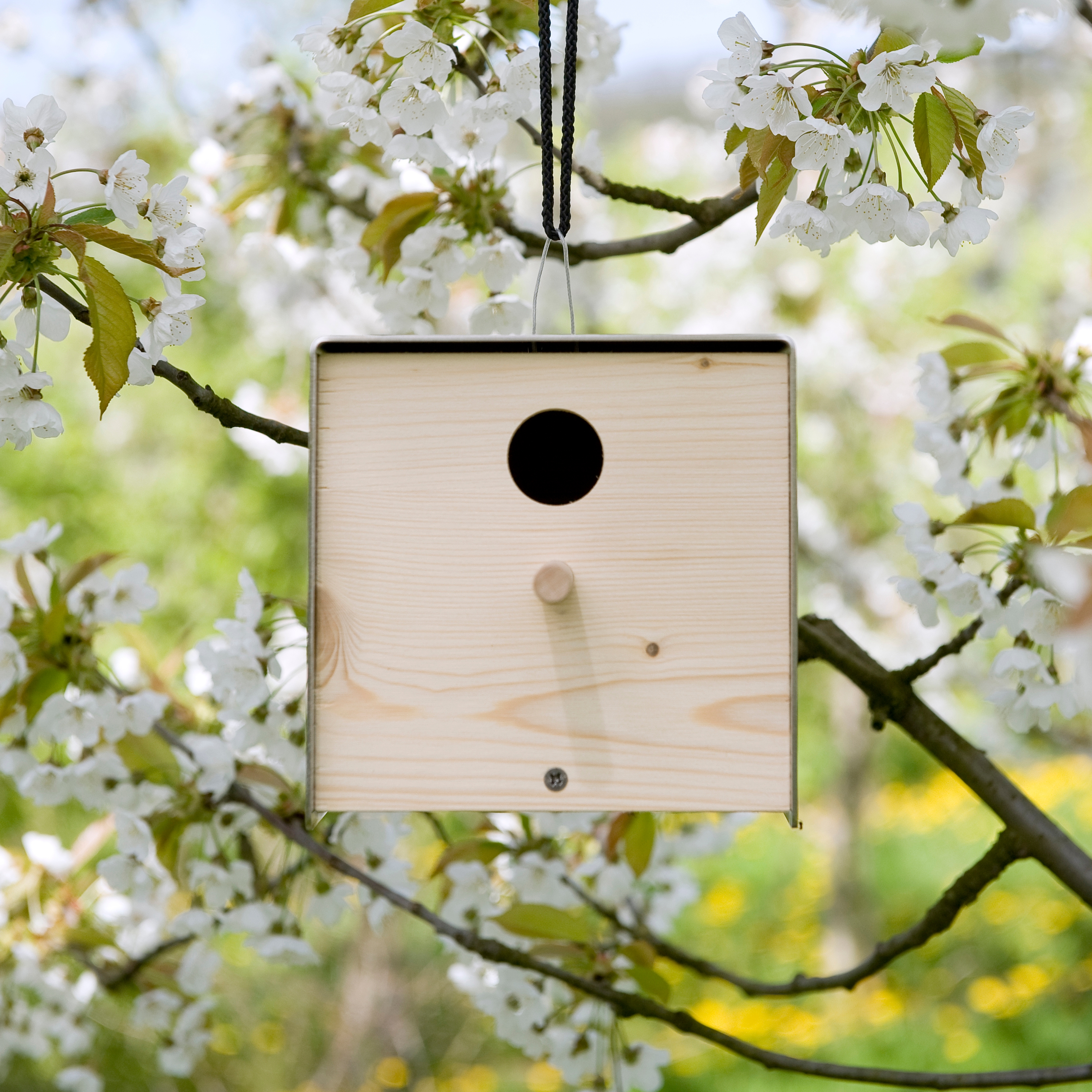 PRODUCTS OUTDOOR