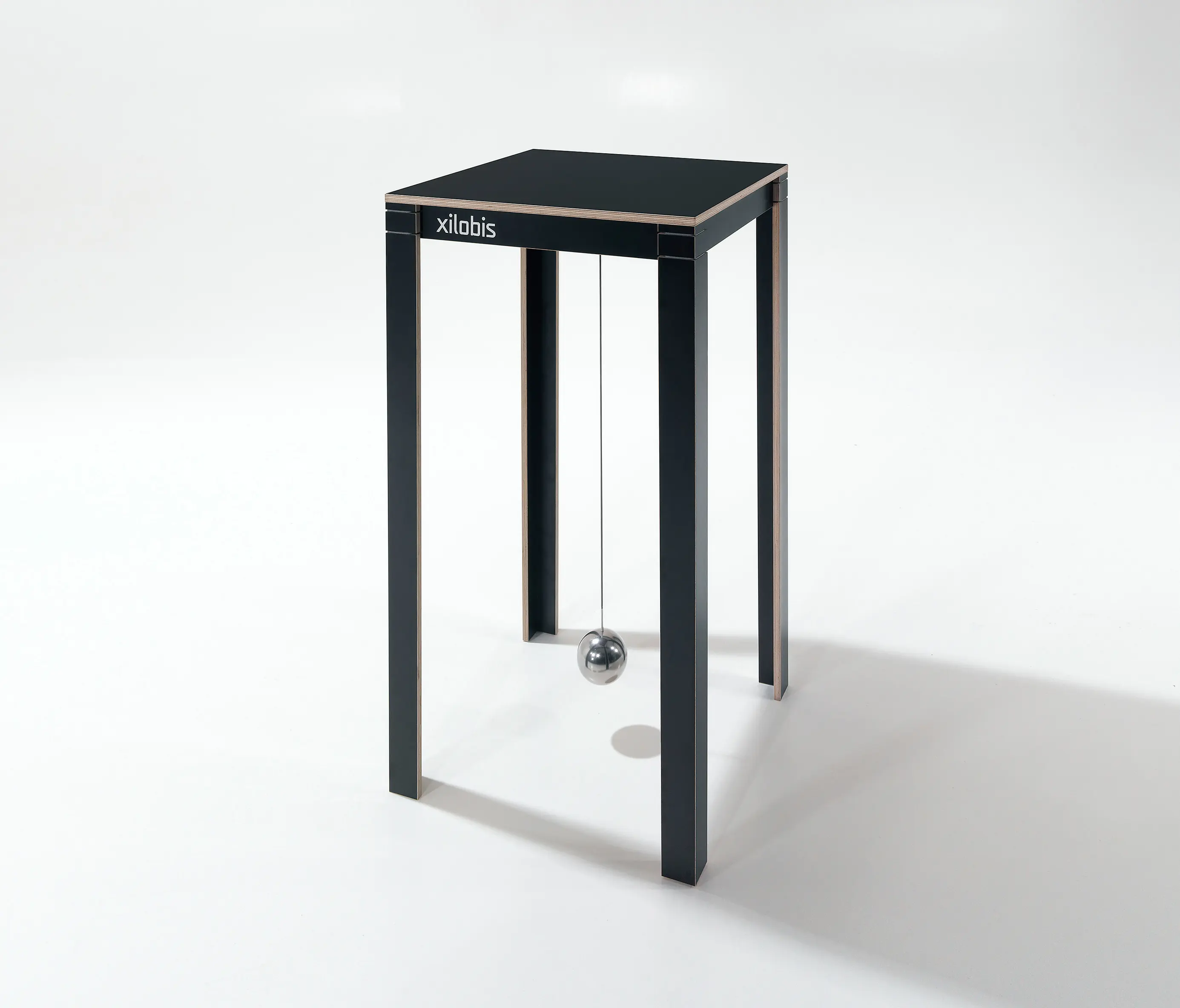 xilobis - xilobis-Table