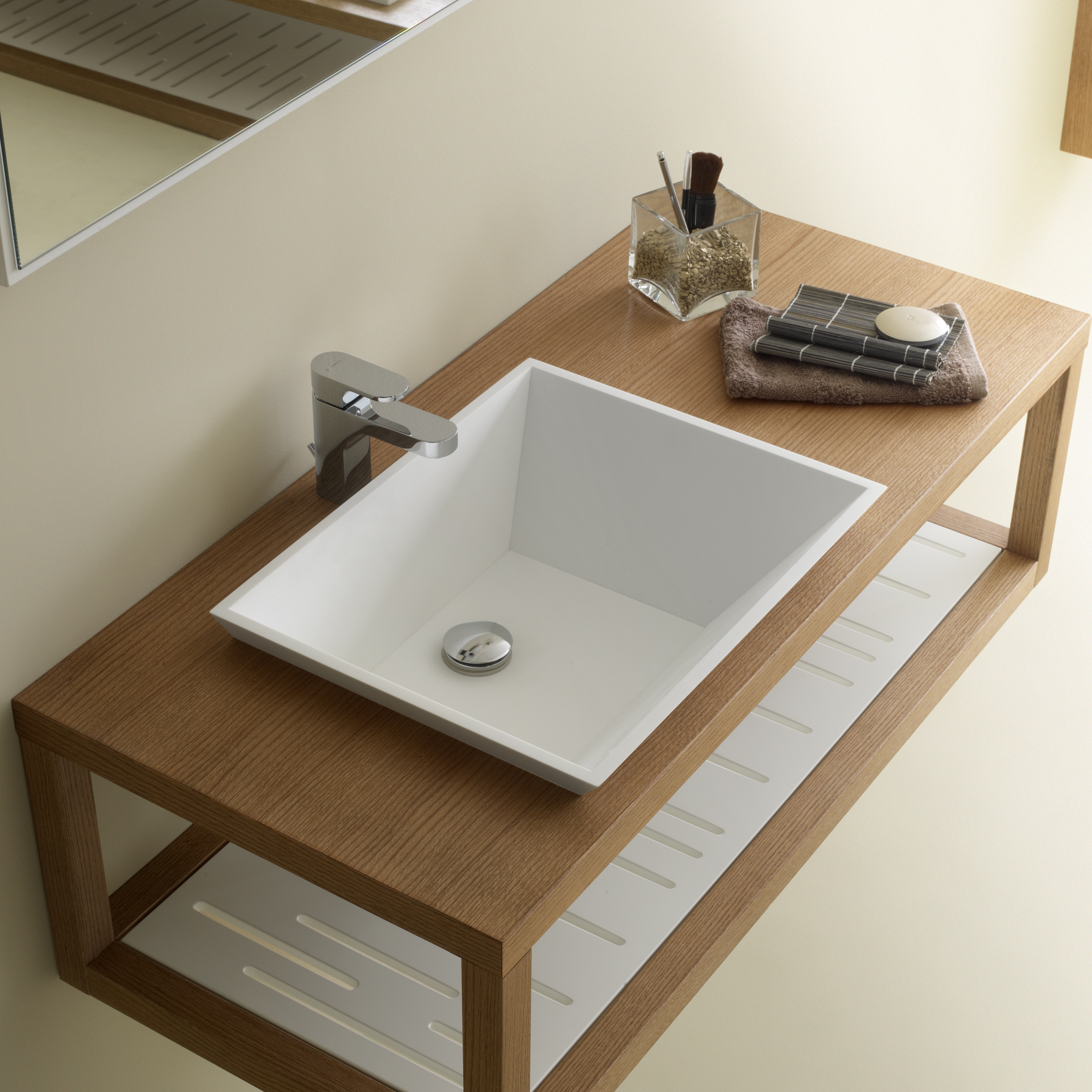 Display product Zen basin vanity unit from manufacturer CODIS BATH