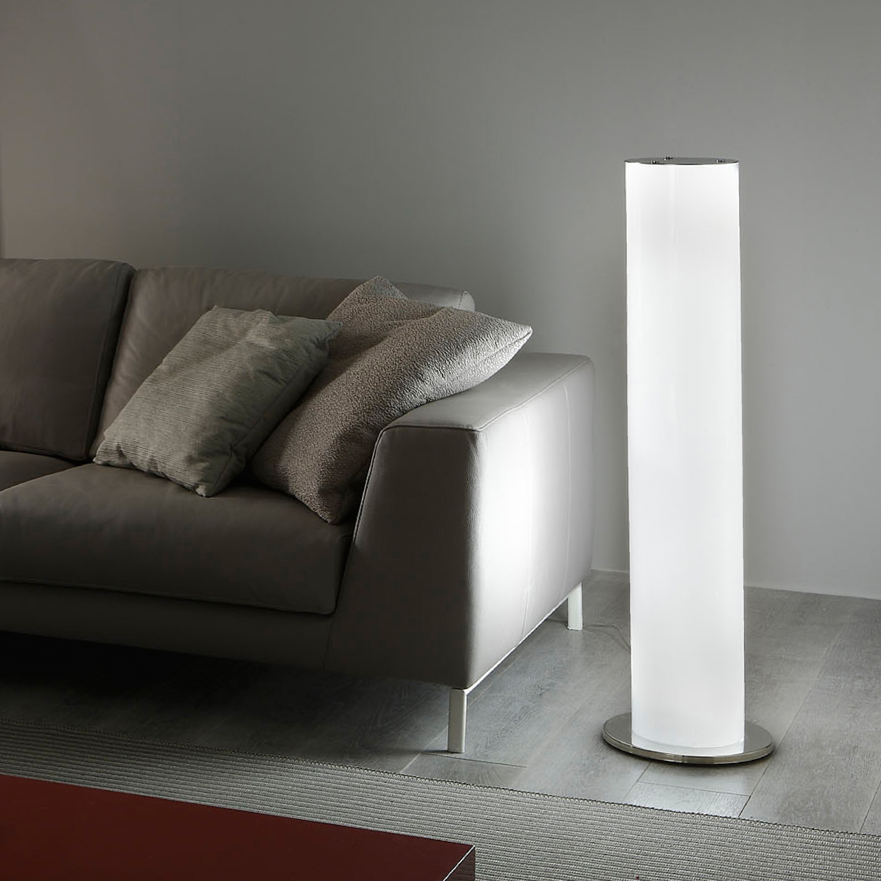 Vertoon produk Cilly Floor lamp van vervaardiger La Référence