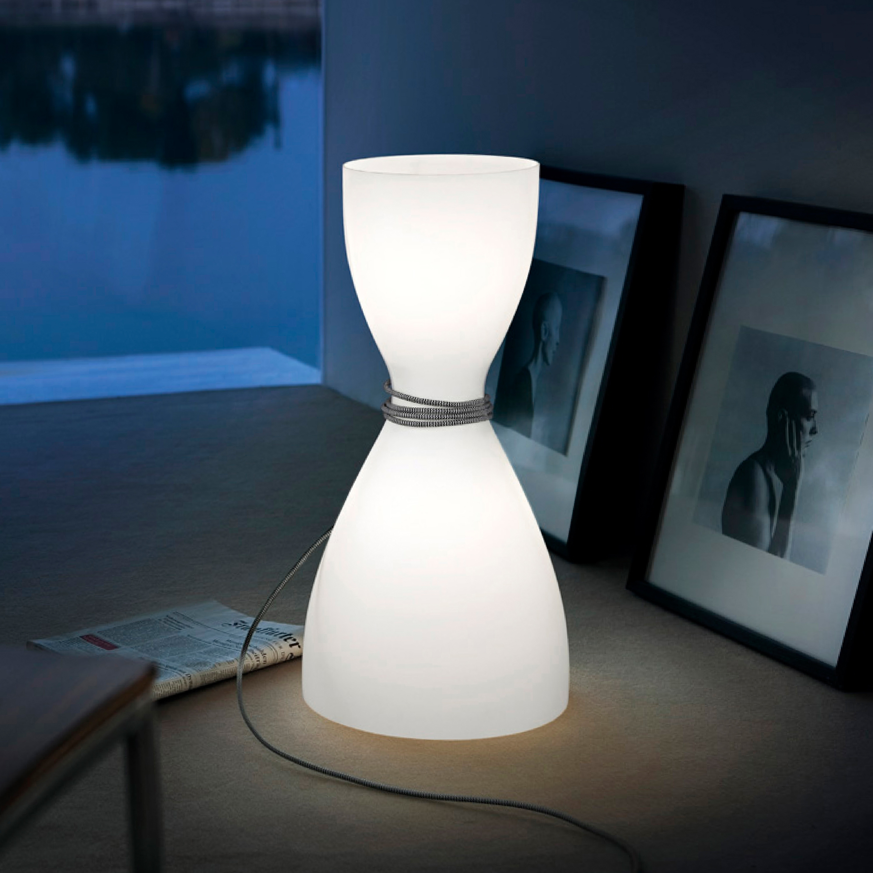 Vertoon produk Diafano Table lamp van vervaardiger La Référence