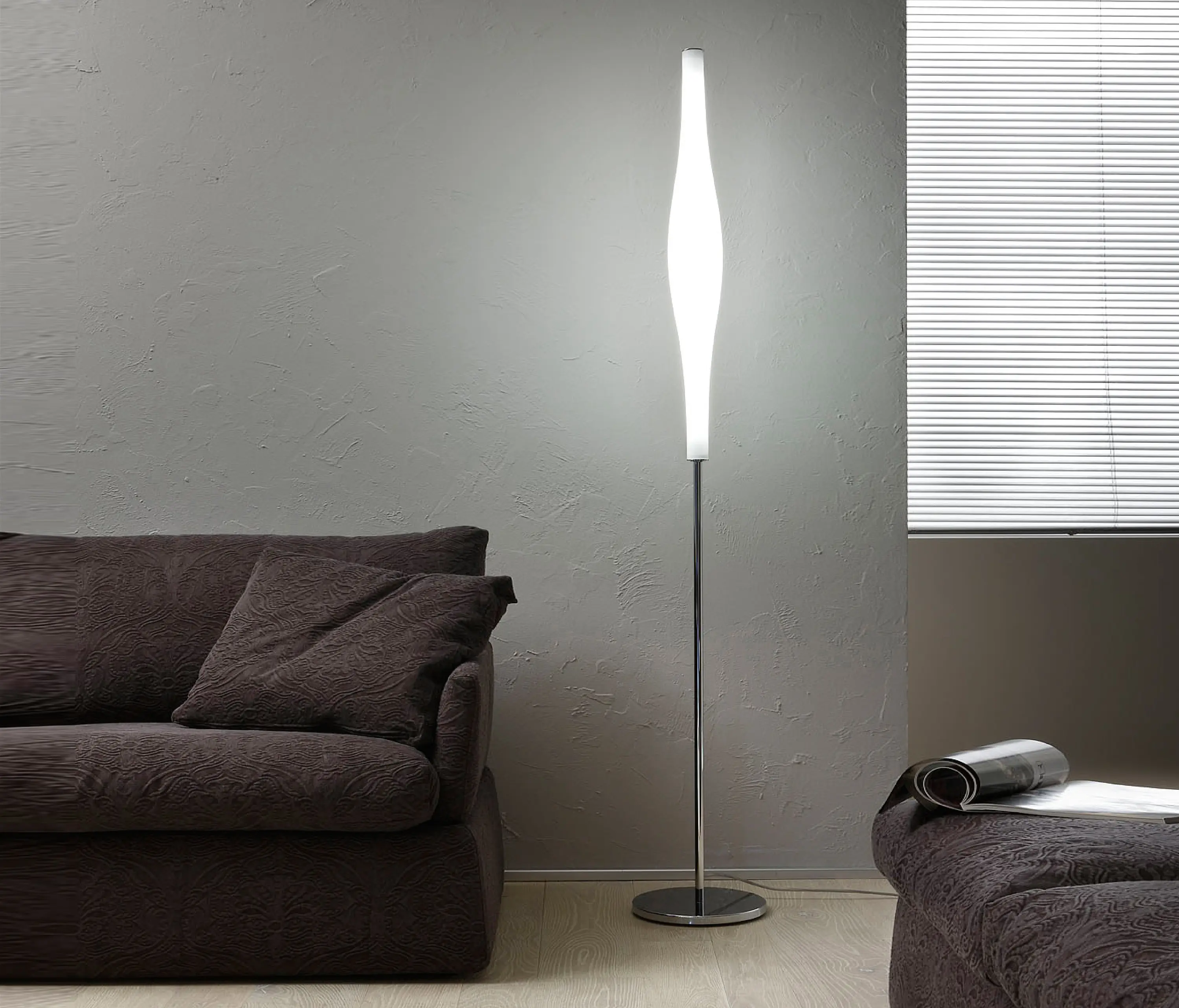 La Référence - Drop Floor lamp