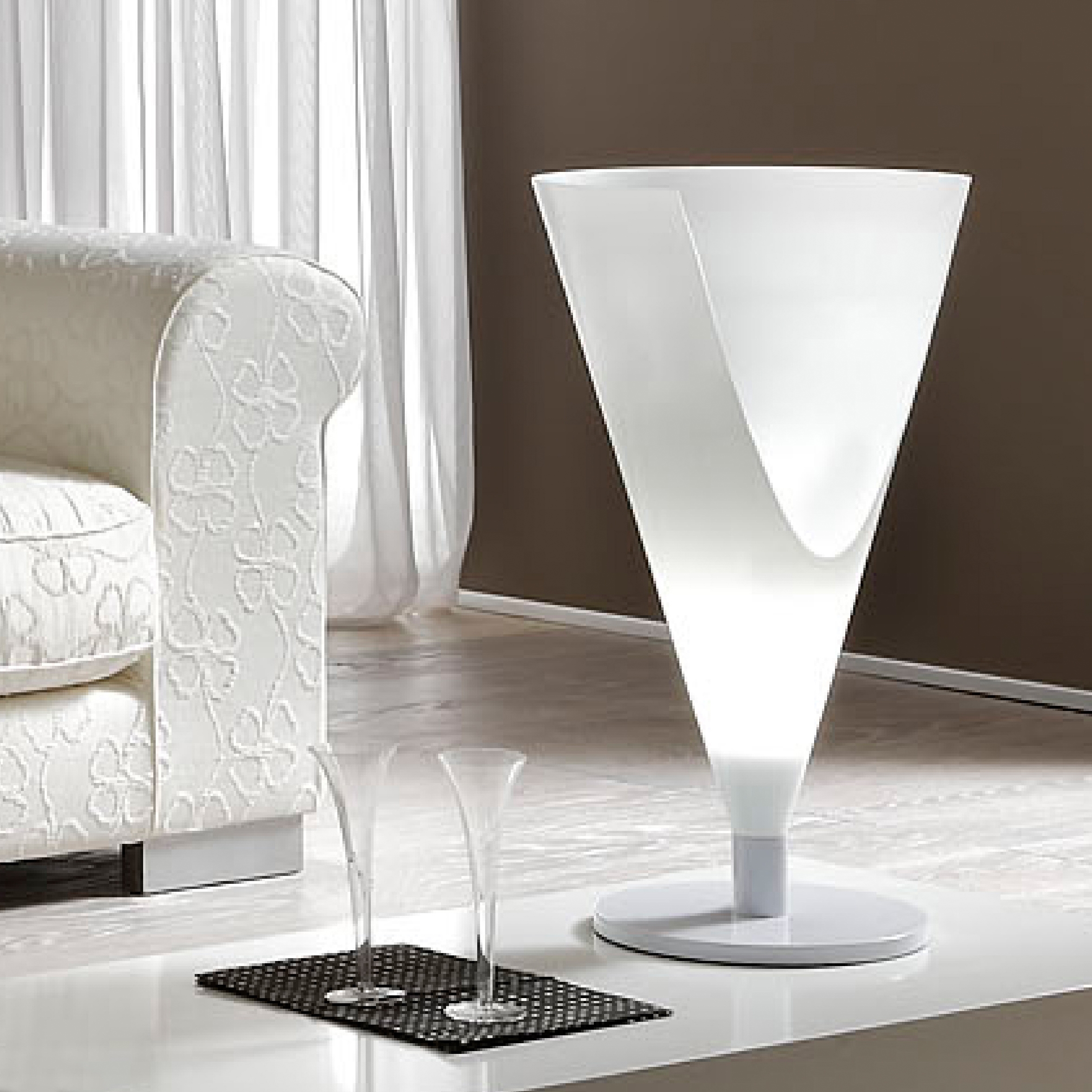 Vertoon produk Eclisse Table lamp van vervaardiger La Référence