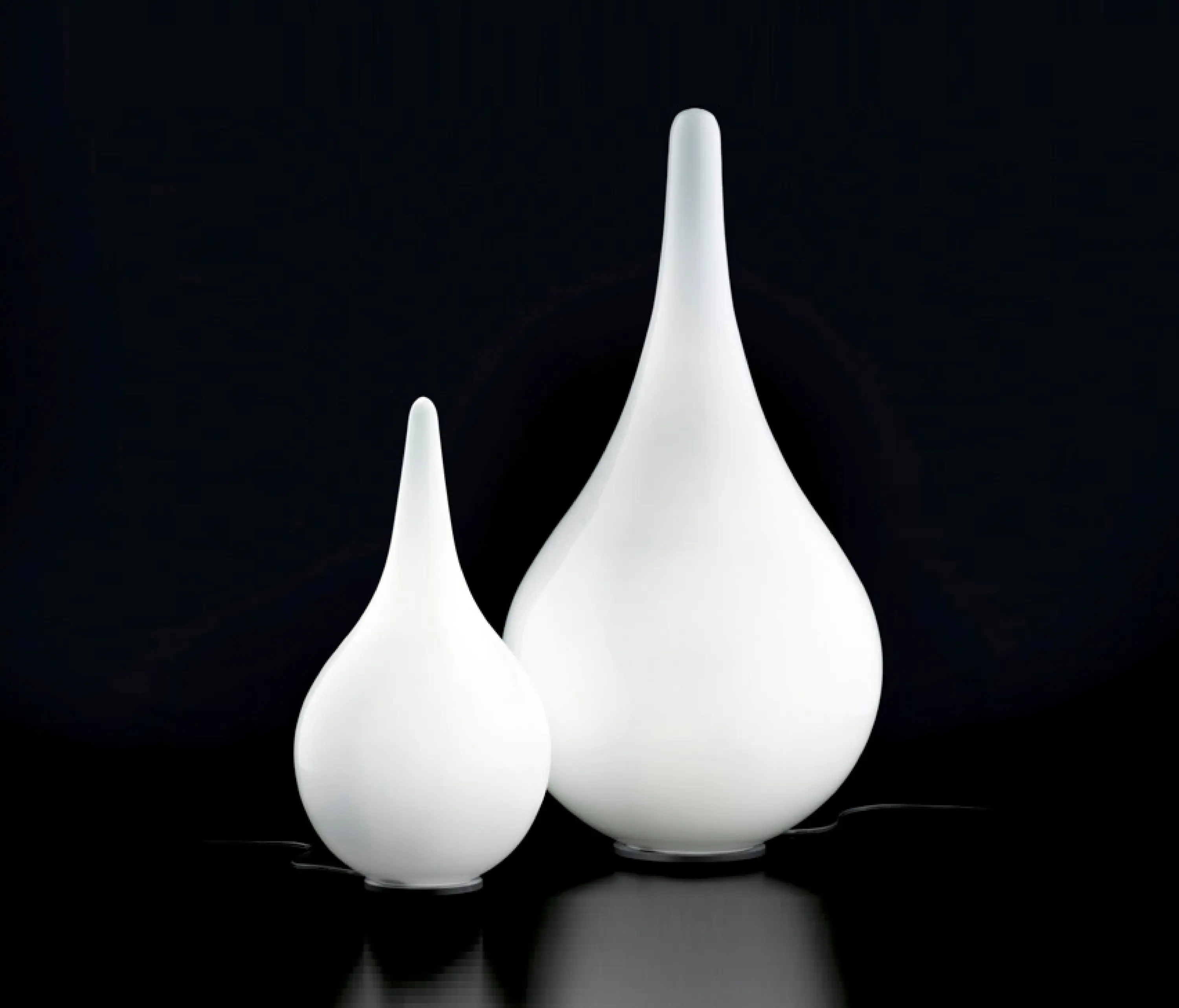 La Référence - Goccia Table lamp