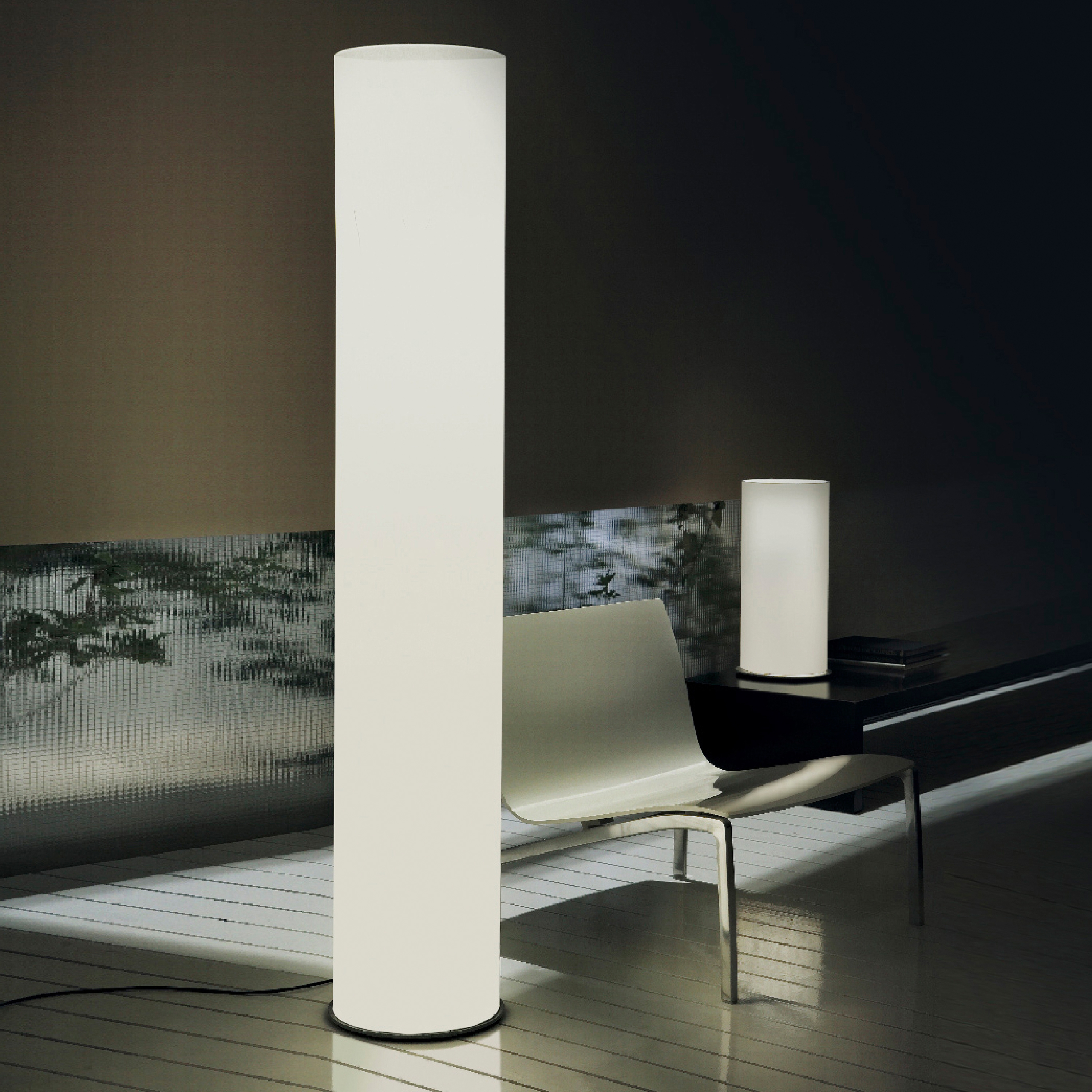 Vertoon produk Omega Floor lamp van vervaardiger La Référence