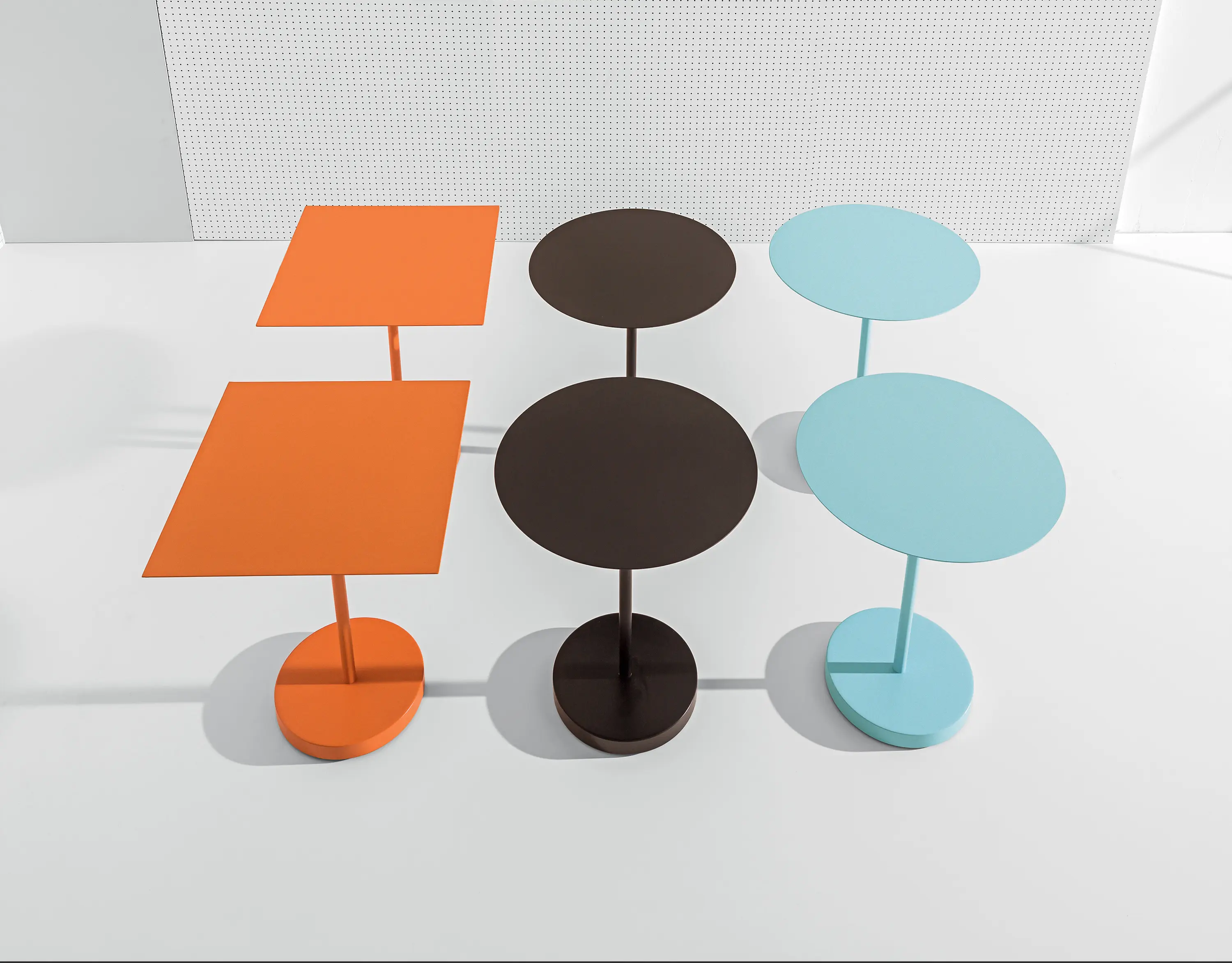 Discipline - Puck Table