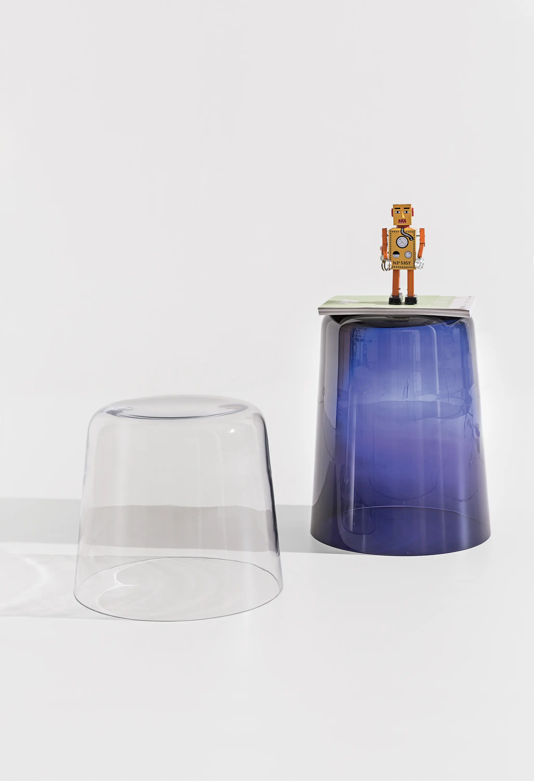 Discipline - Cup table