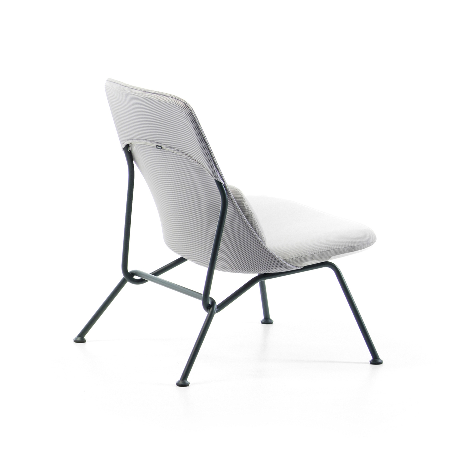 Strain easy chair