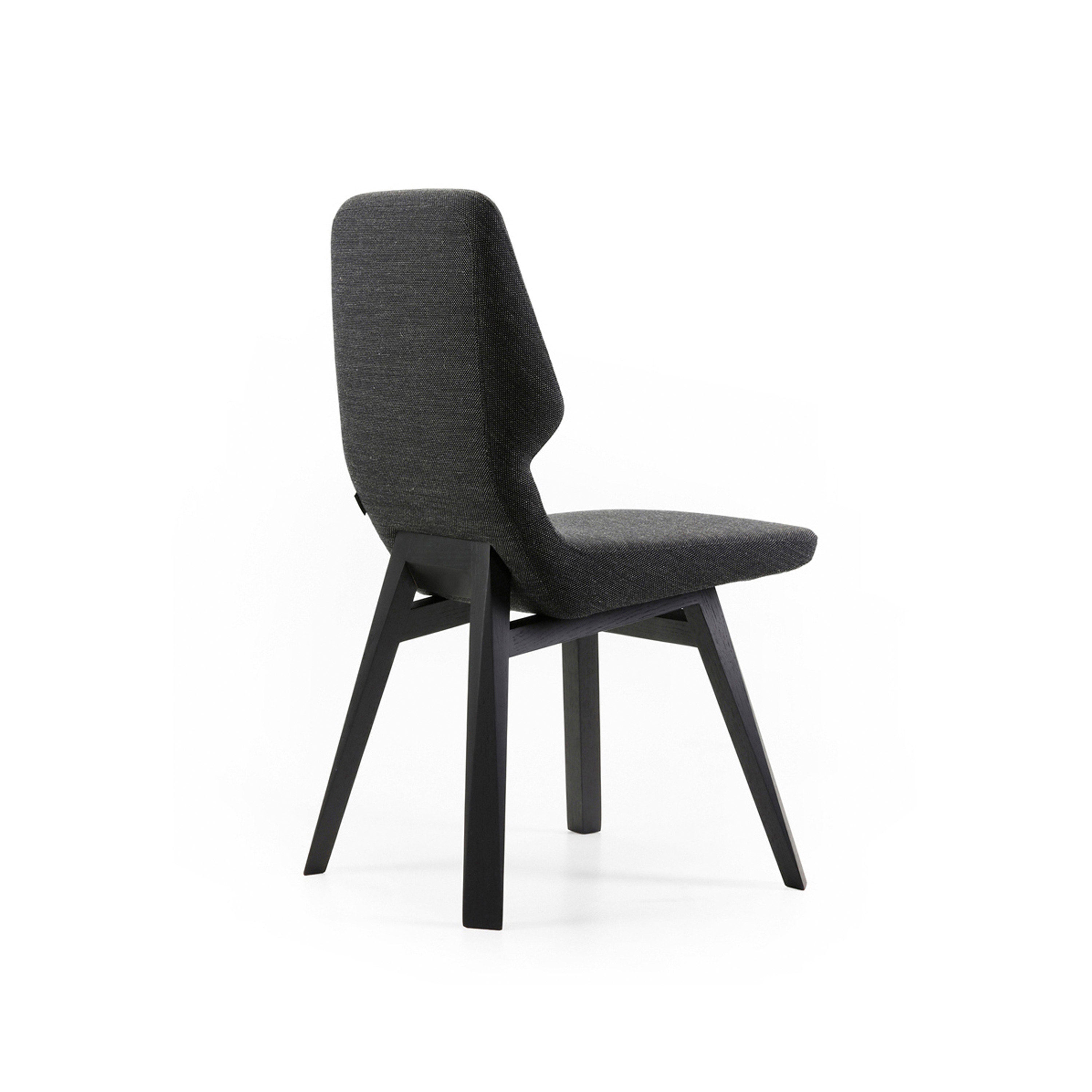 Oblique chair
