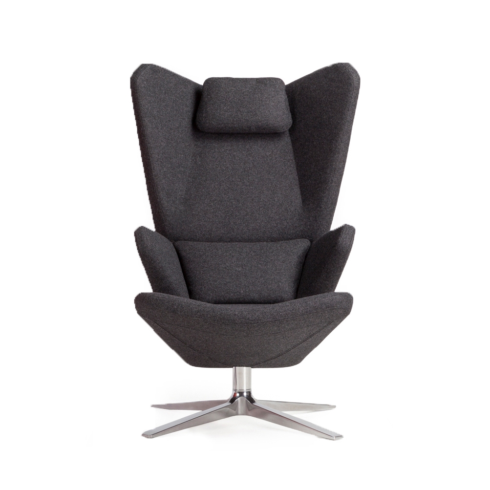 Trifidae armchair