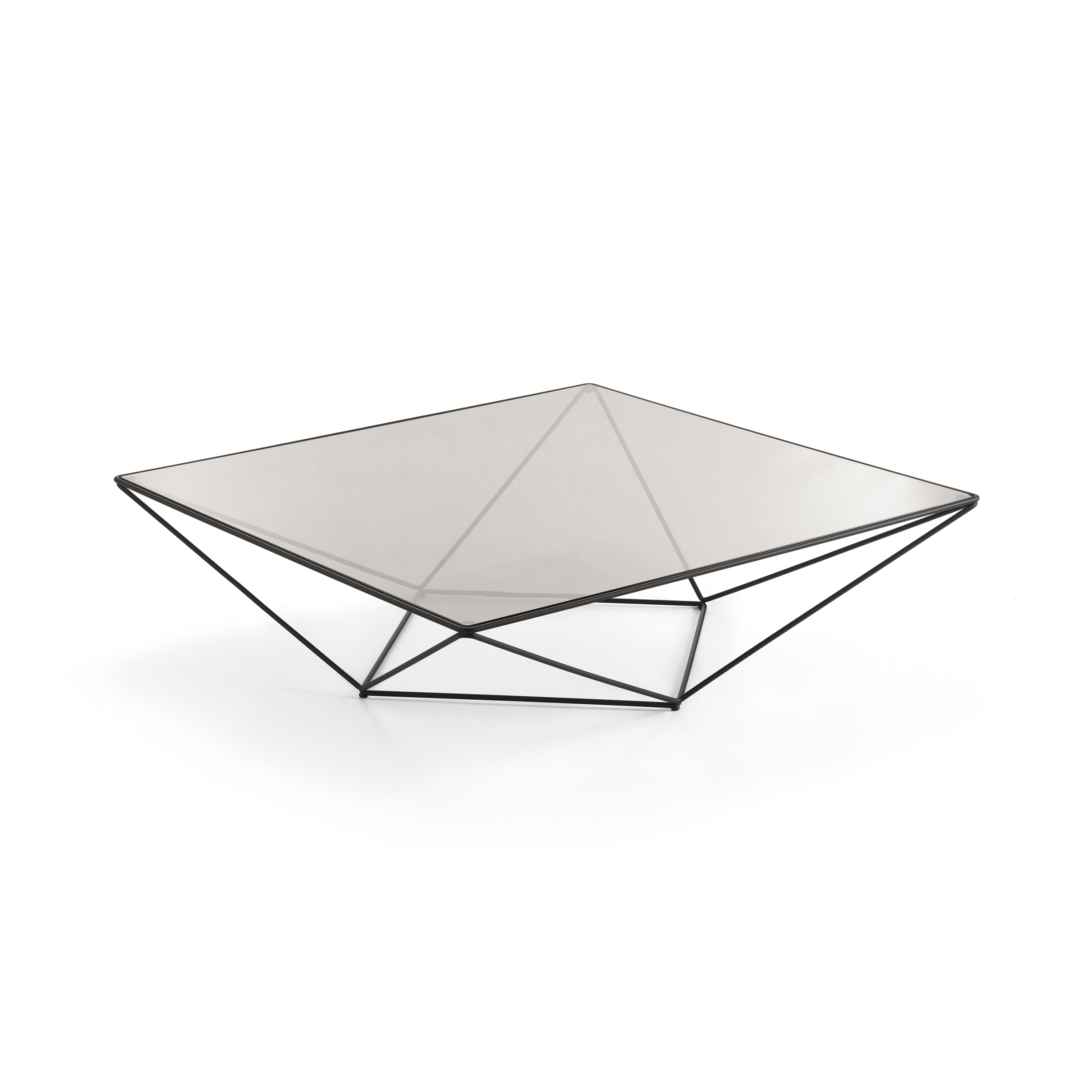 Display product Avet low table from manufacturer Prostoria