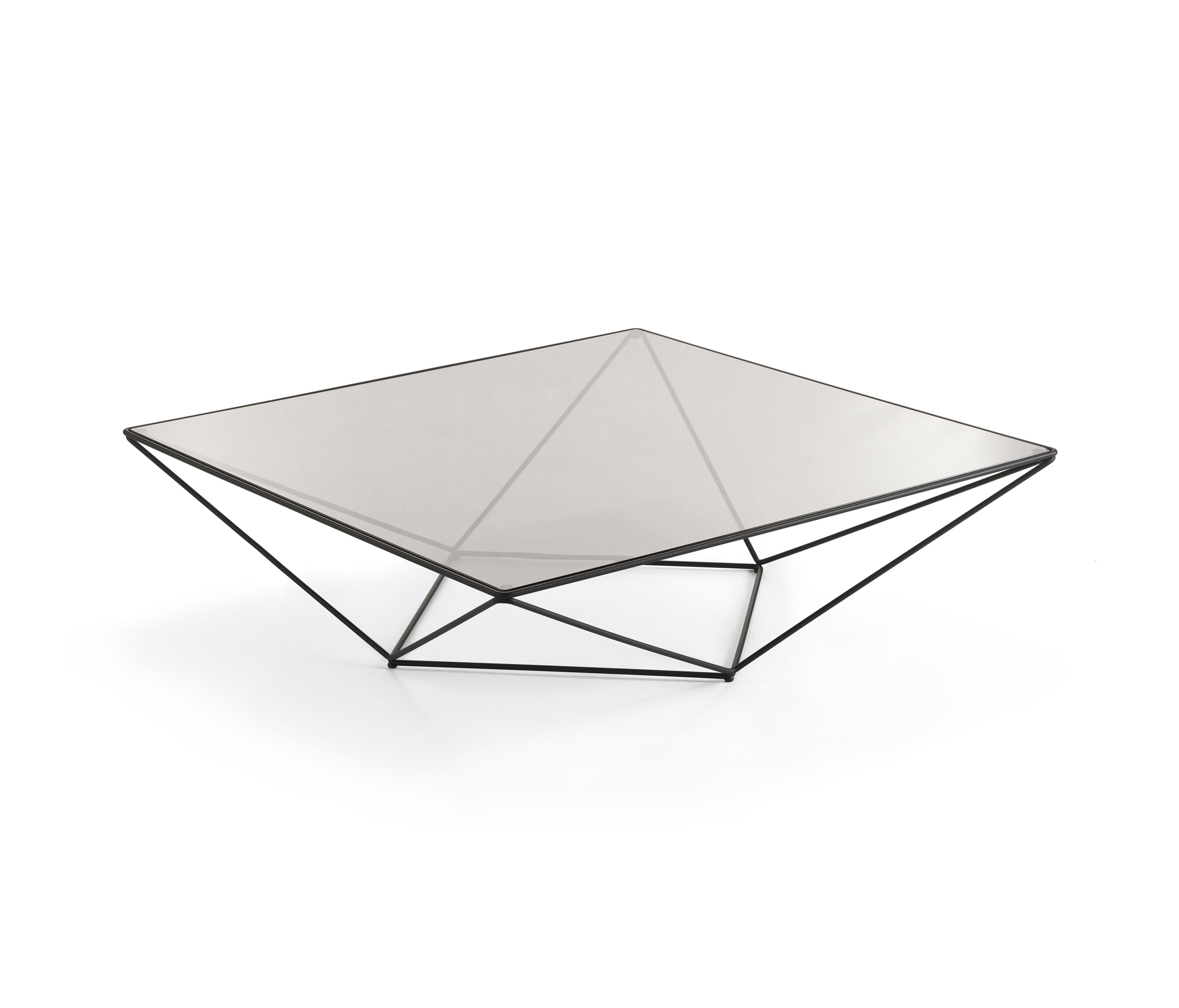 Mostrar el producto Avet low table del fabricante Prostoria