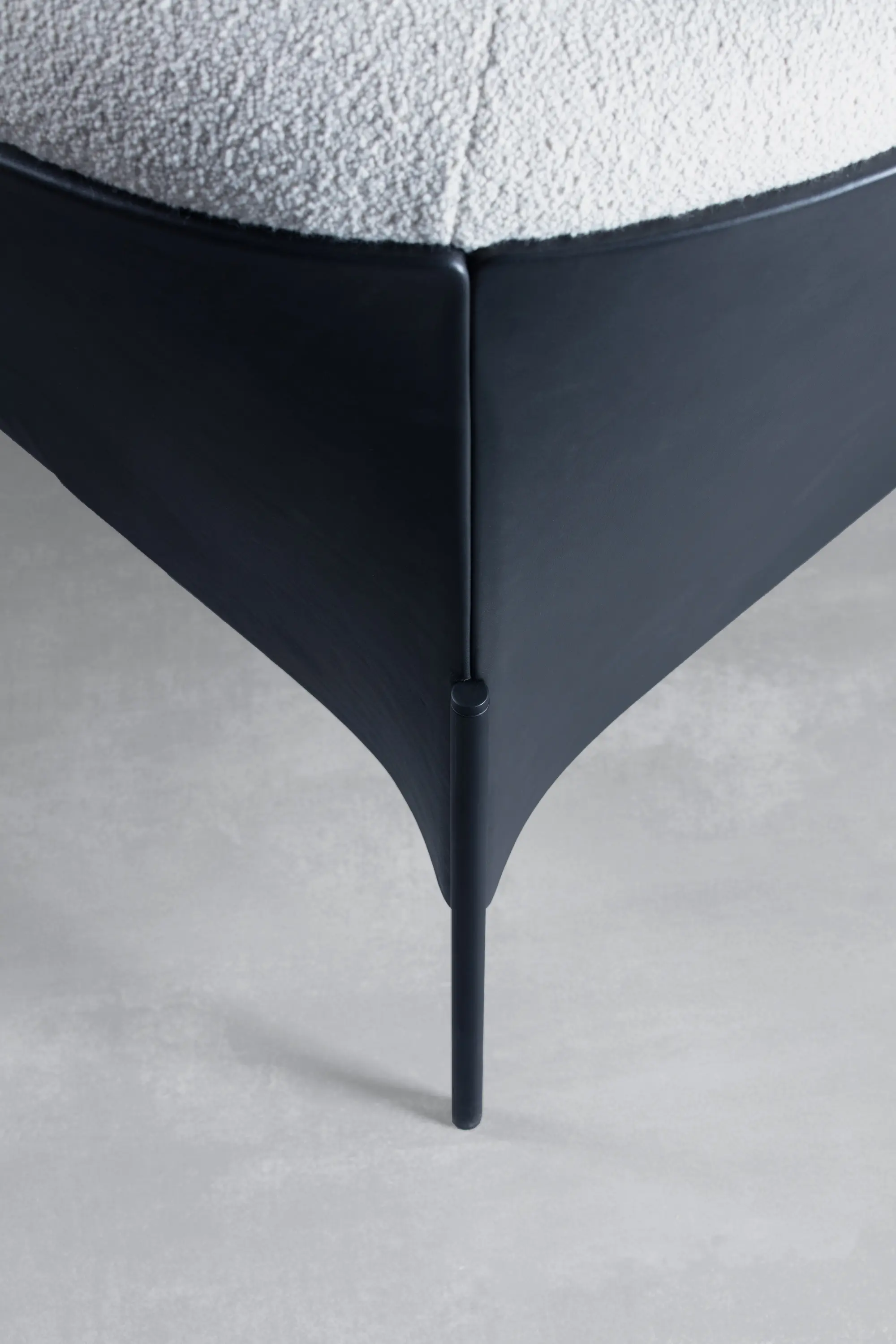 Prostoria - Omnia Armsessel