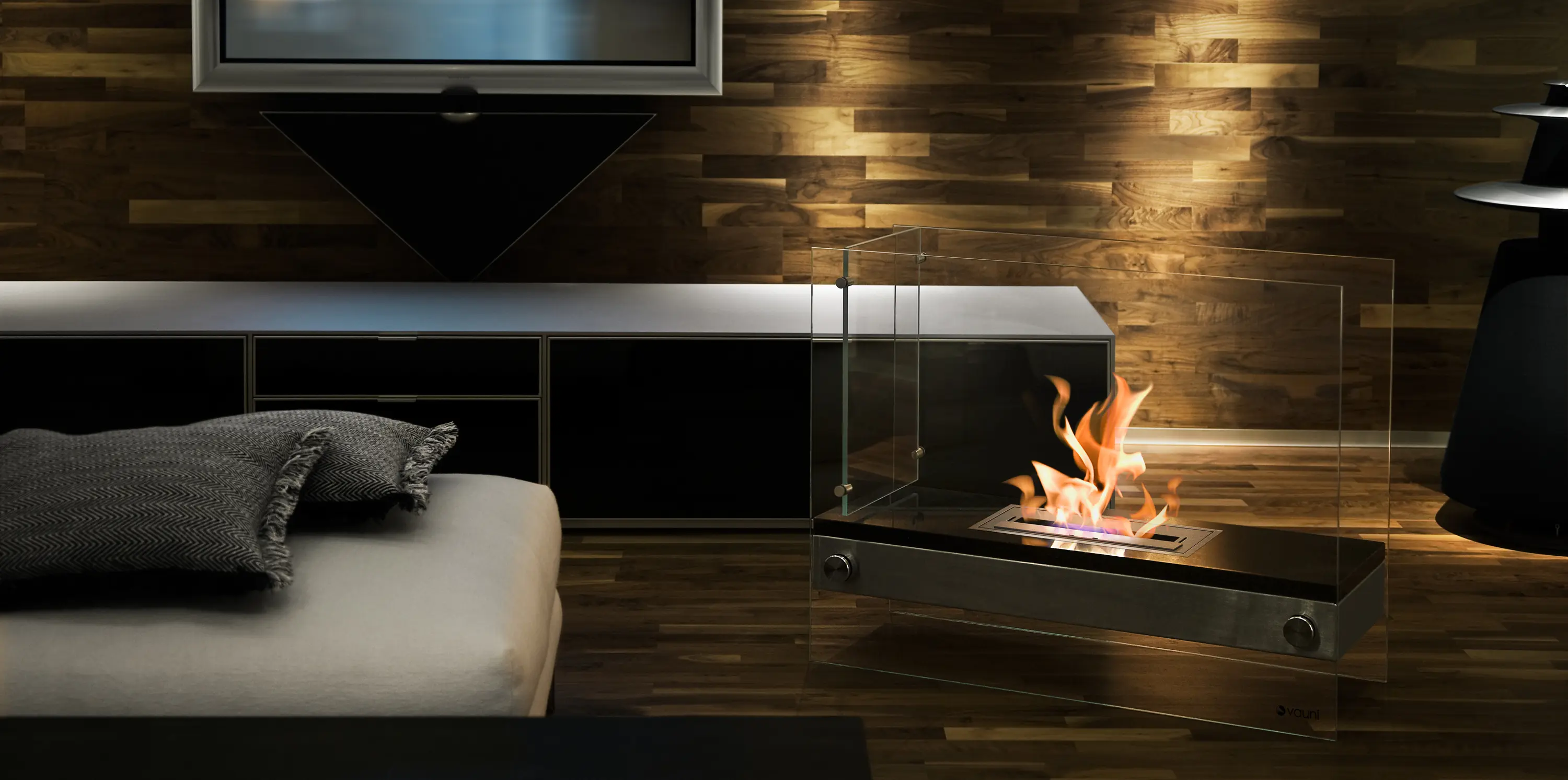 Vauni Fire - Divider granite
