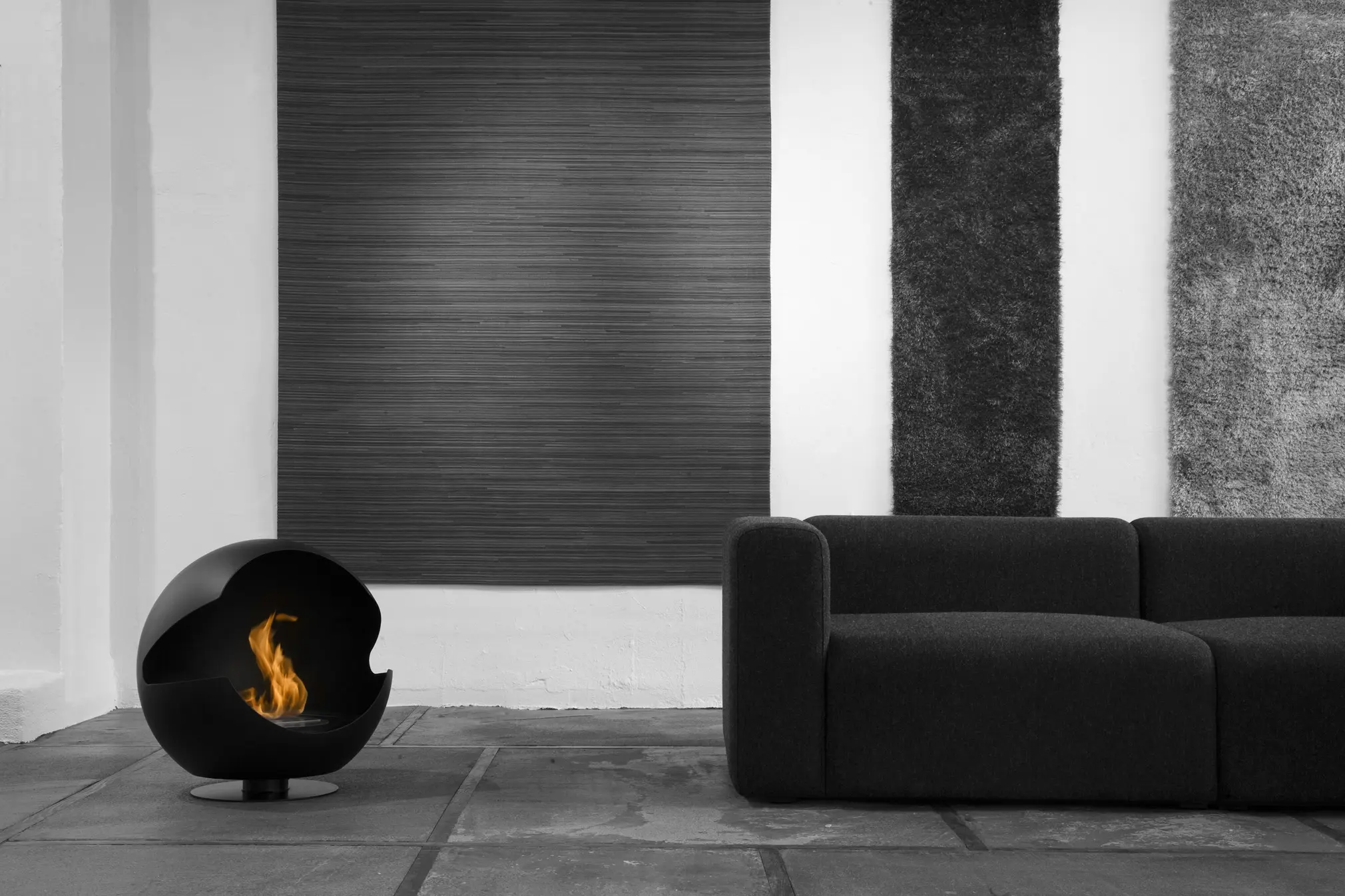 Vauni Fire - Globe stand stone white