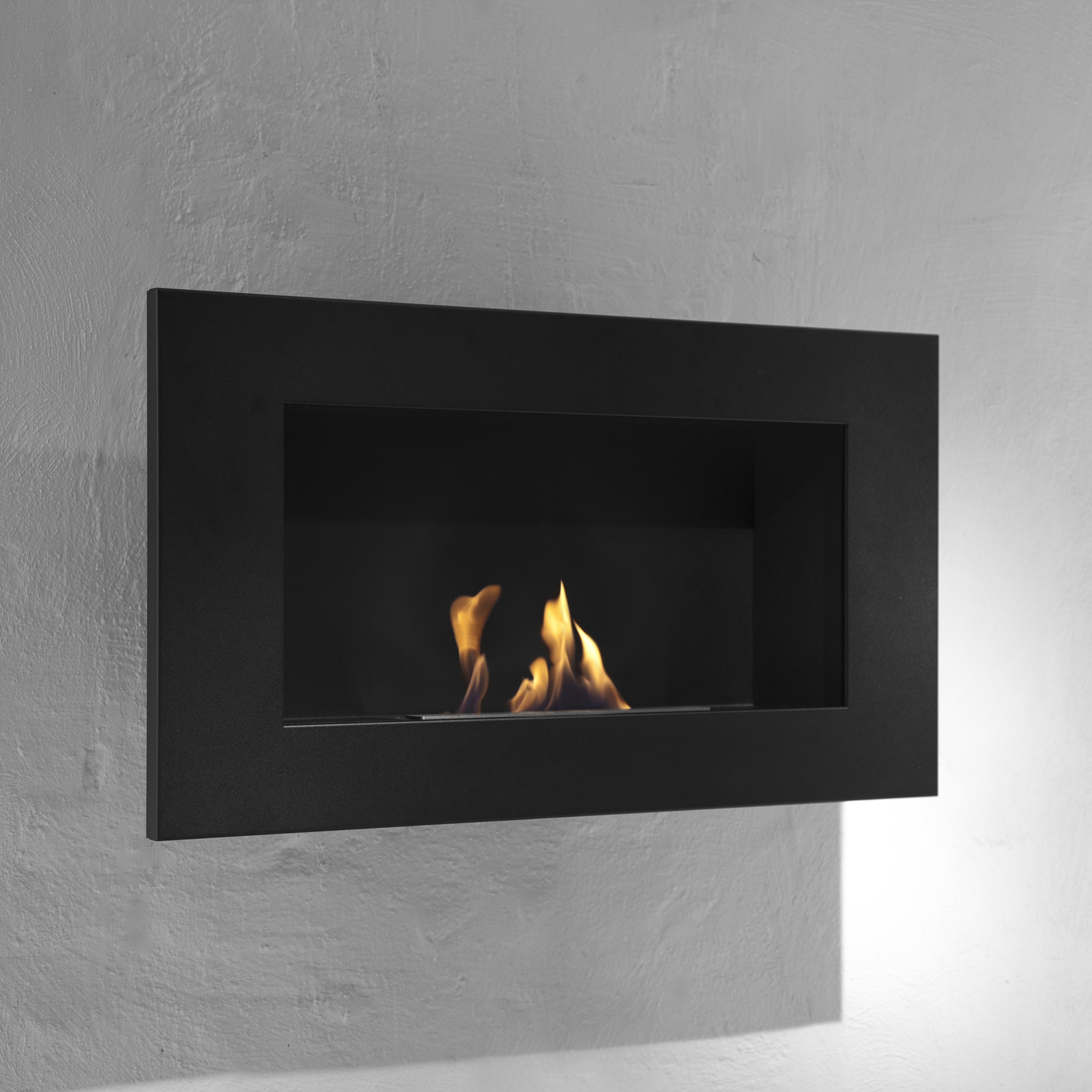 Display product Edge black from manufacturer Vauni Fire
