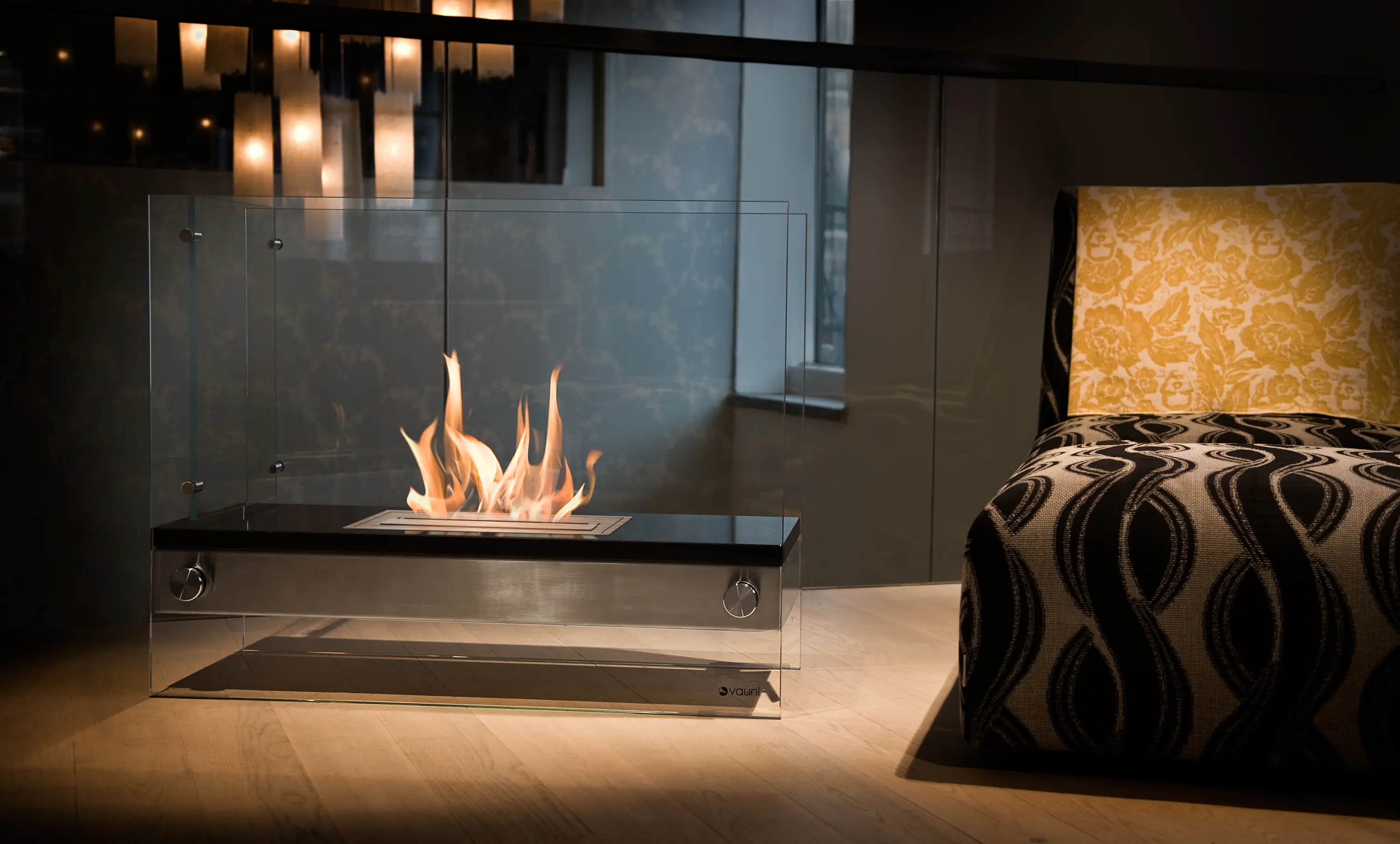 Vauni Fire - Divider granite