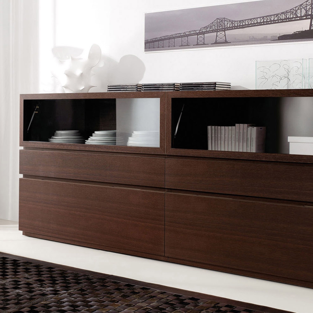 Display product Delta from manufacturer ARLEX design