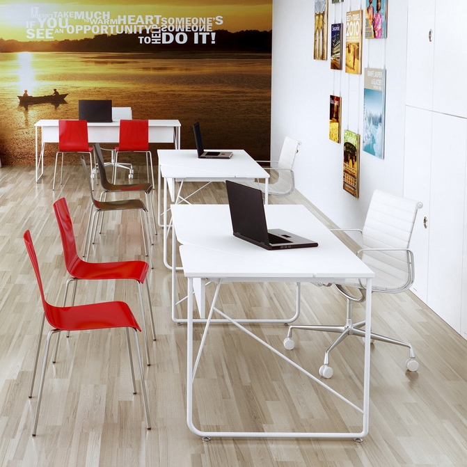 Display product Feel desk from manufacturer ARLEX design
