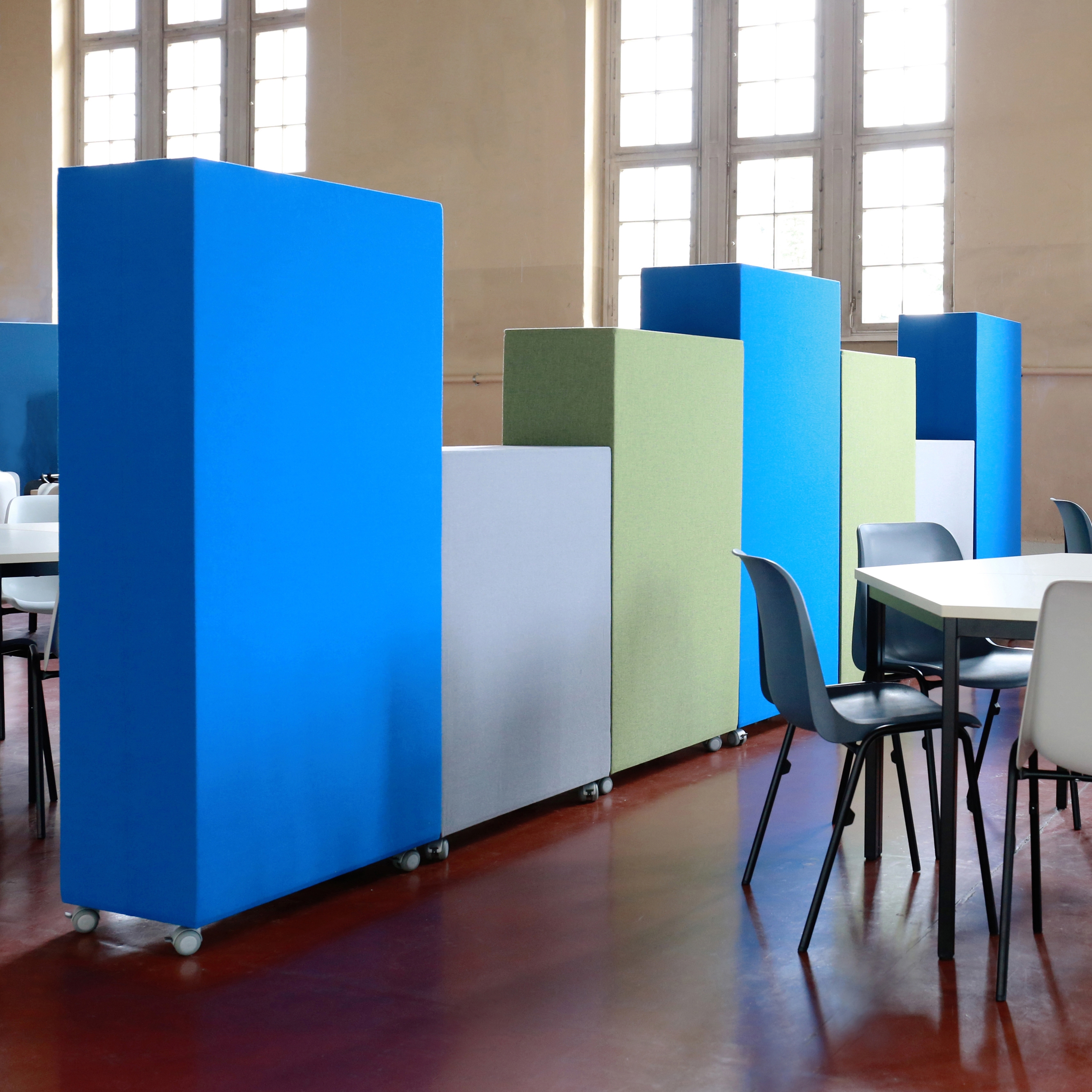 Produkt AGORAcubes sound-absorbing room divider with casters des Herstellers AGORAphil anzeigen