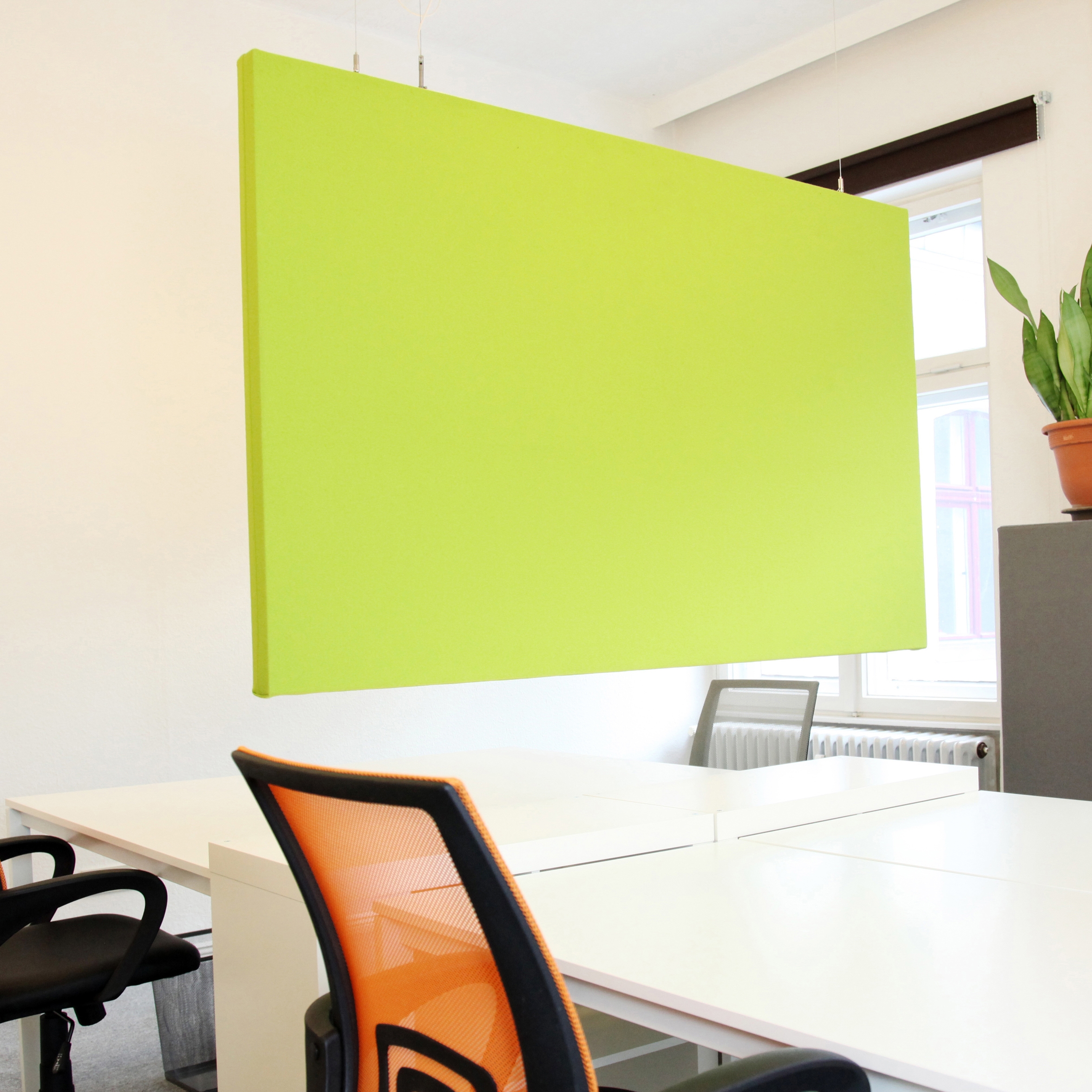 Display product AGORApartitition | abgehängte Screens from manufacturer AGORAphil