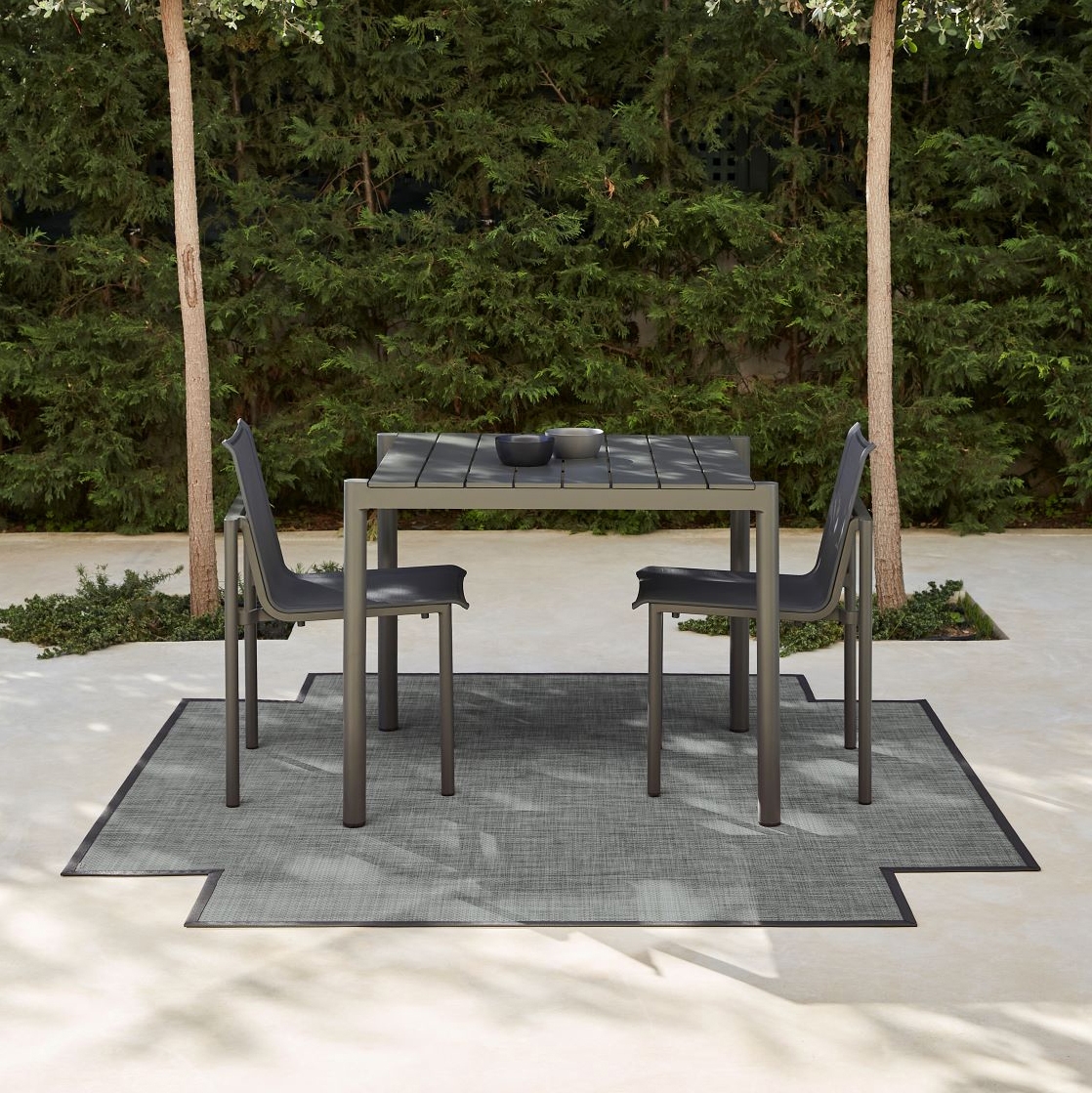 Display product Square Topo from manufacturer Vertisol