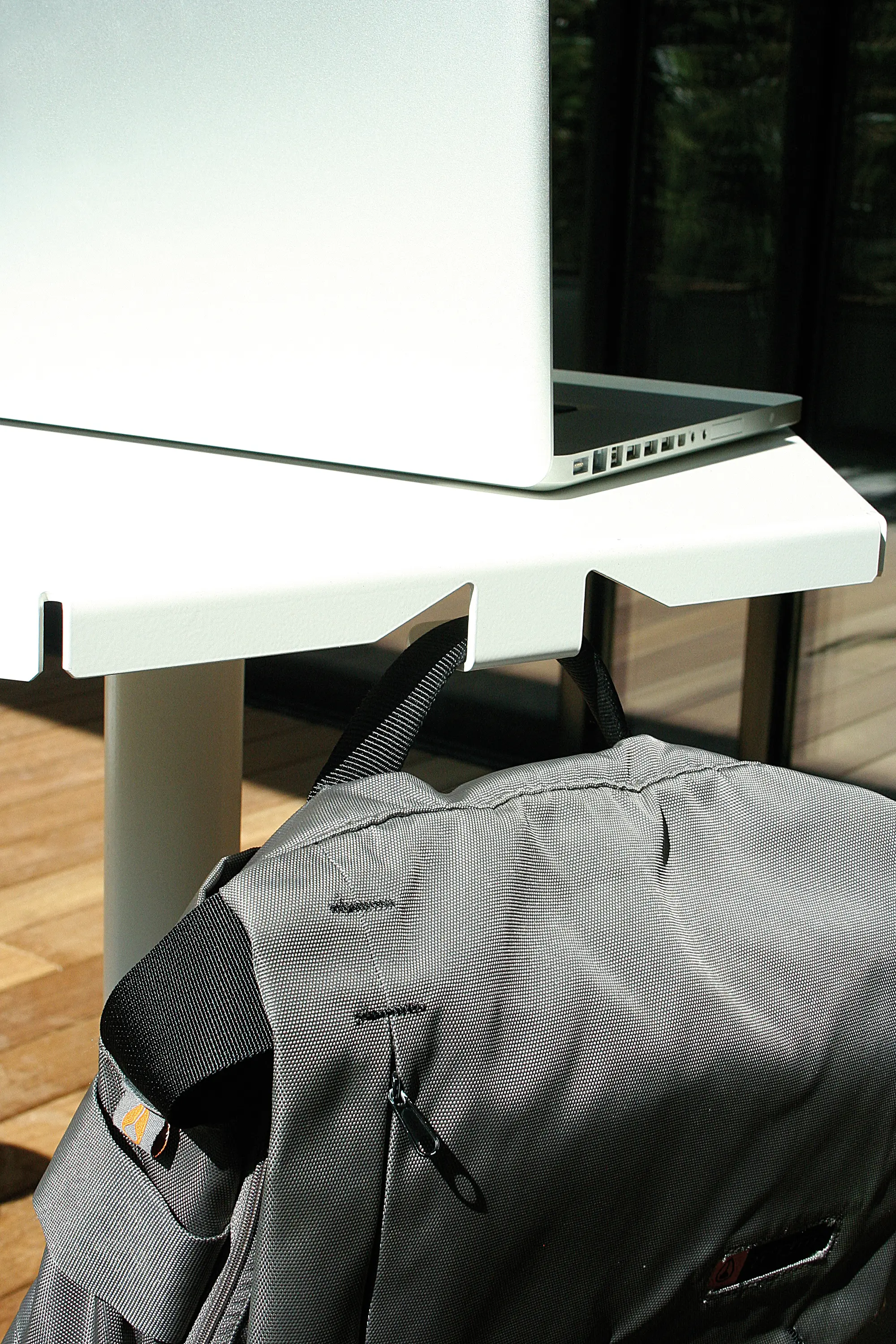 Miiing - Pix table