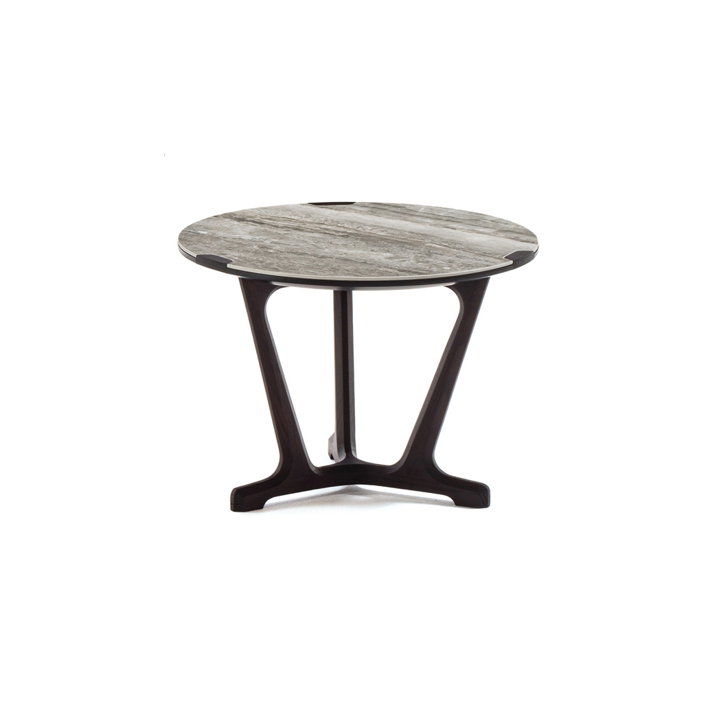 Produkt ARJA SMALL TABLES des Herstellers Frigerio anzeigen