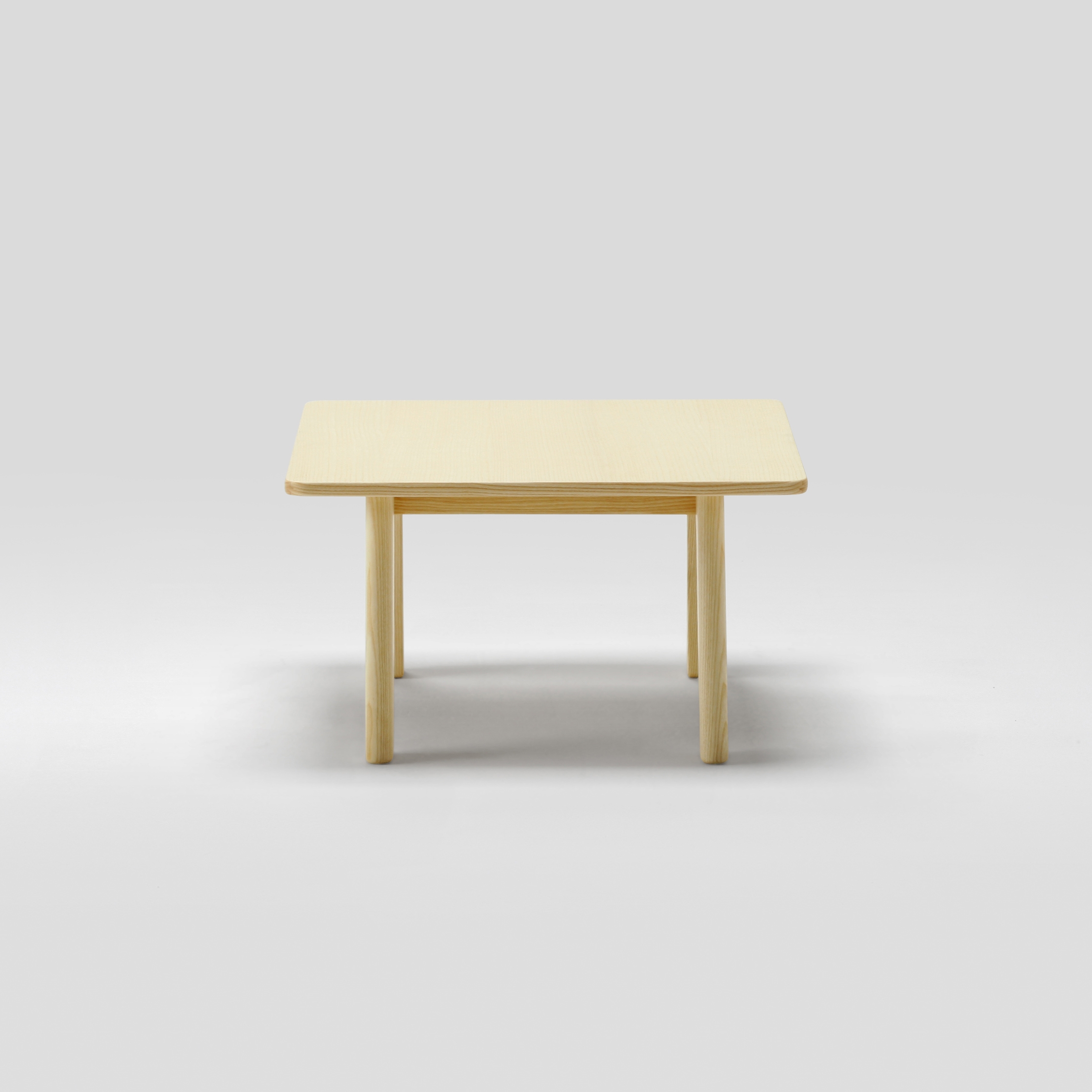 Produkt Bruno Side table 65 des Herstellers MARUNI anzeigen