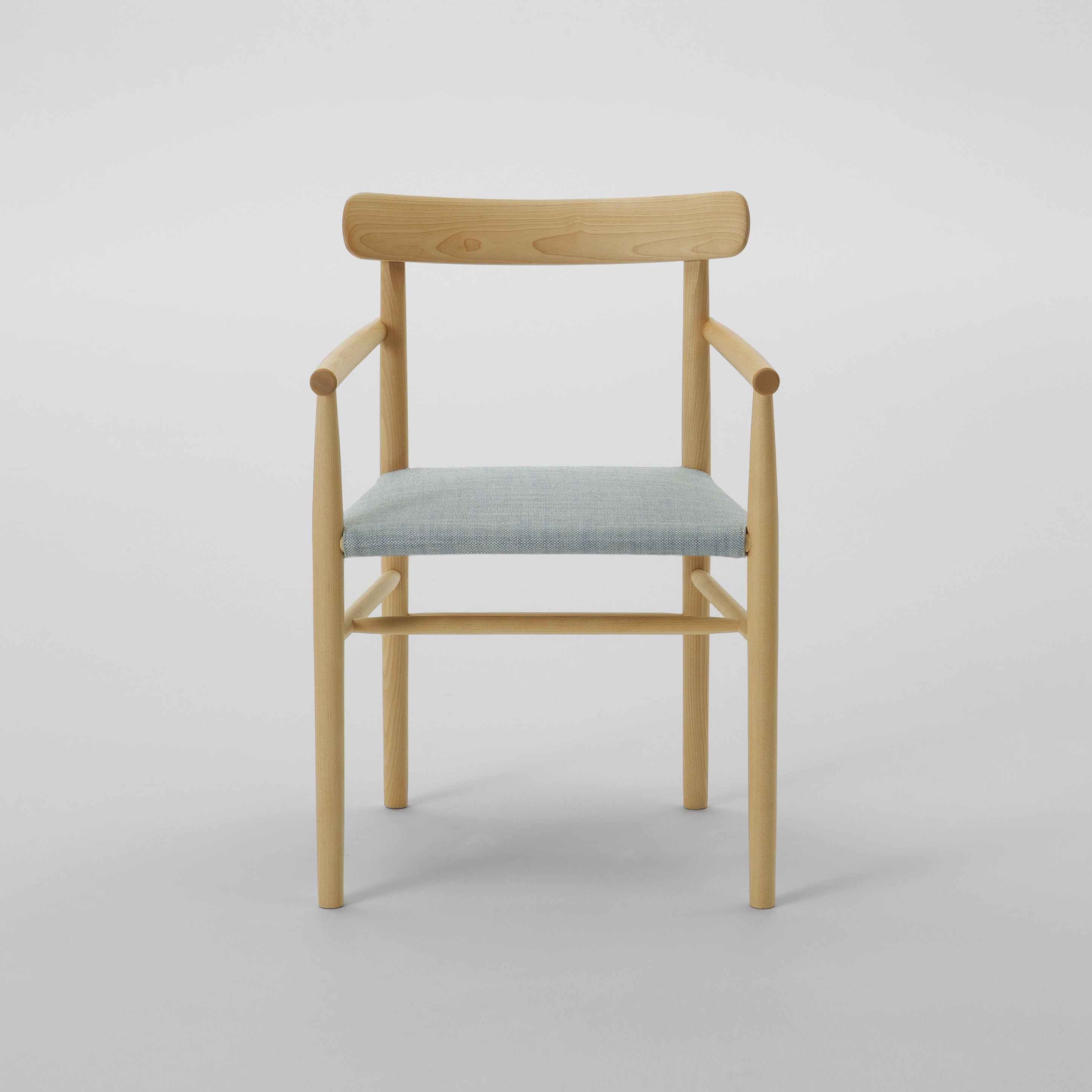 Produkt Lightwood Arm chair (Cushioned) des Herstellers MARUNI anzeigen