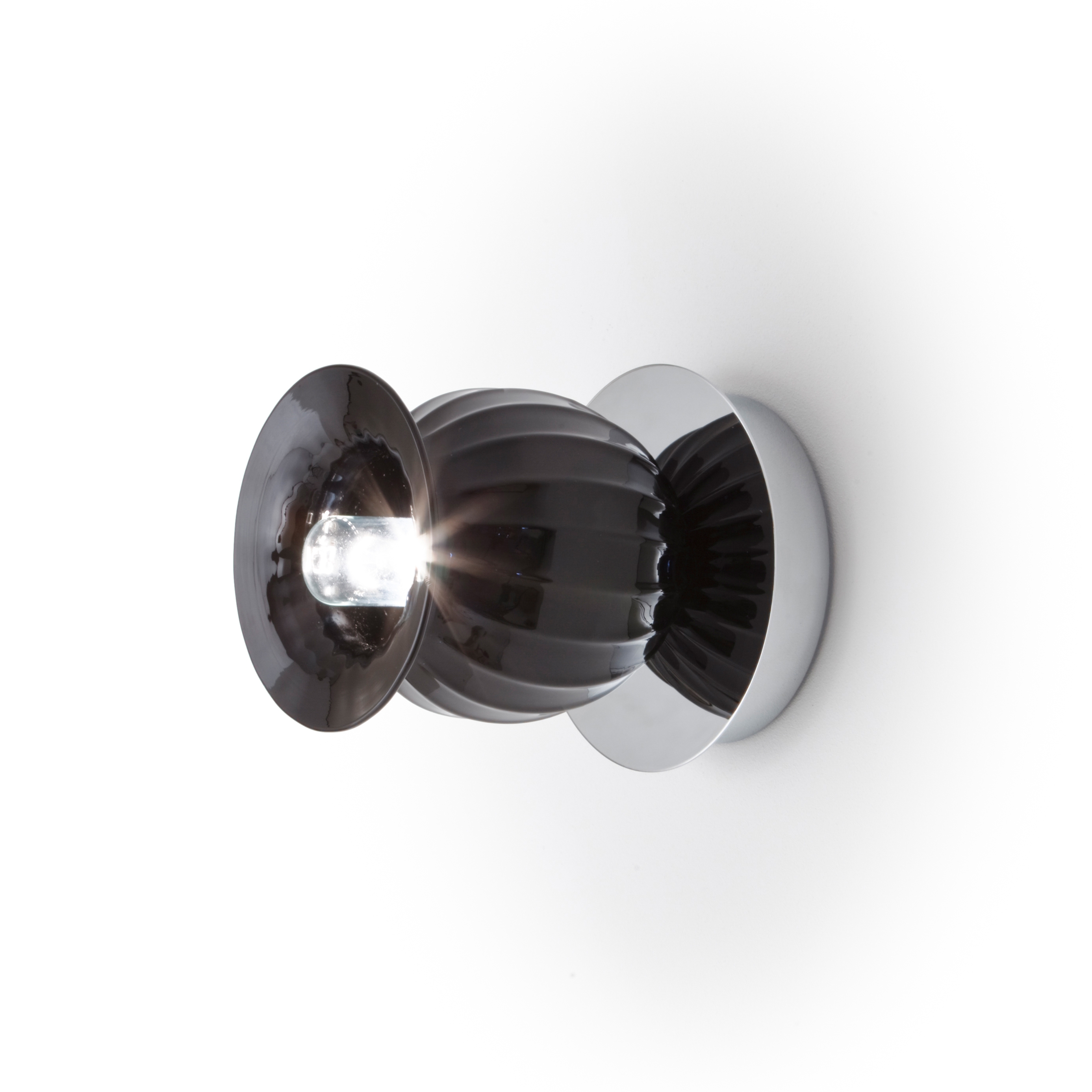 Onda Wall Light