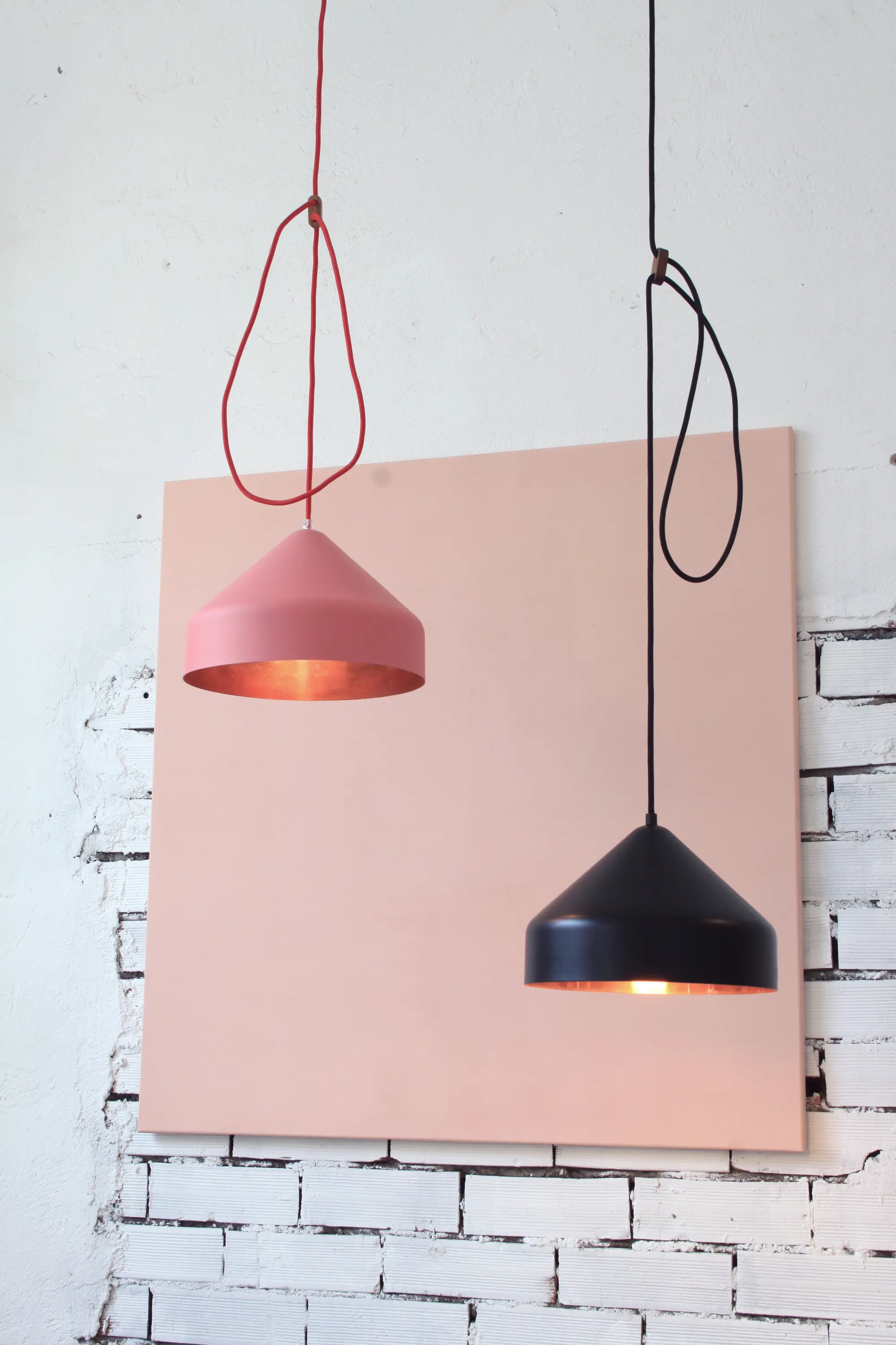 Vij5 - Lloop | brass black