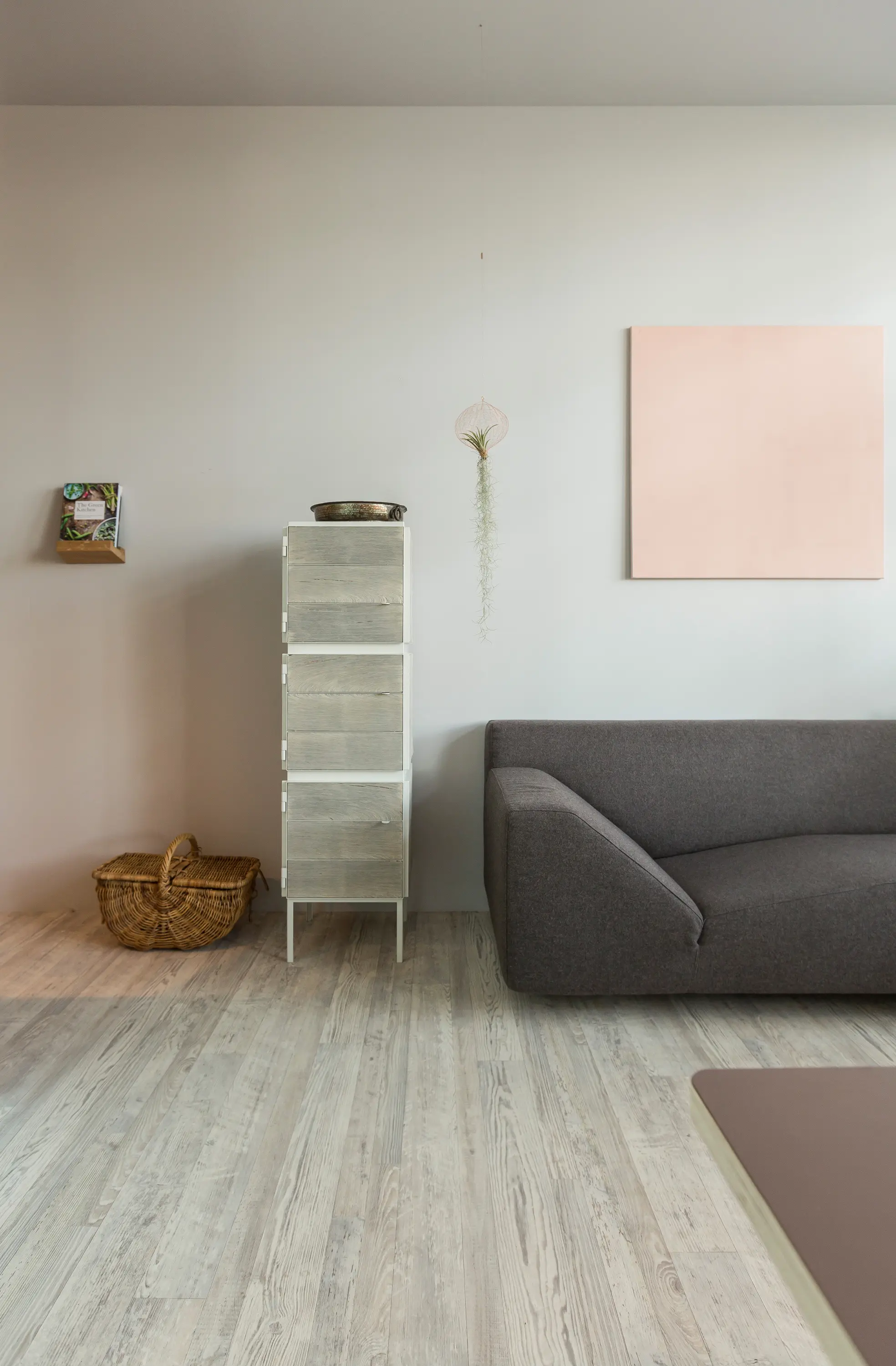 Vij5 - Framed 2 doors vertical