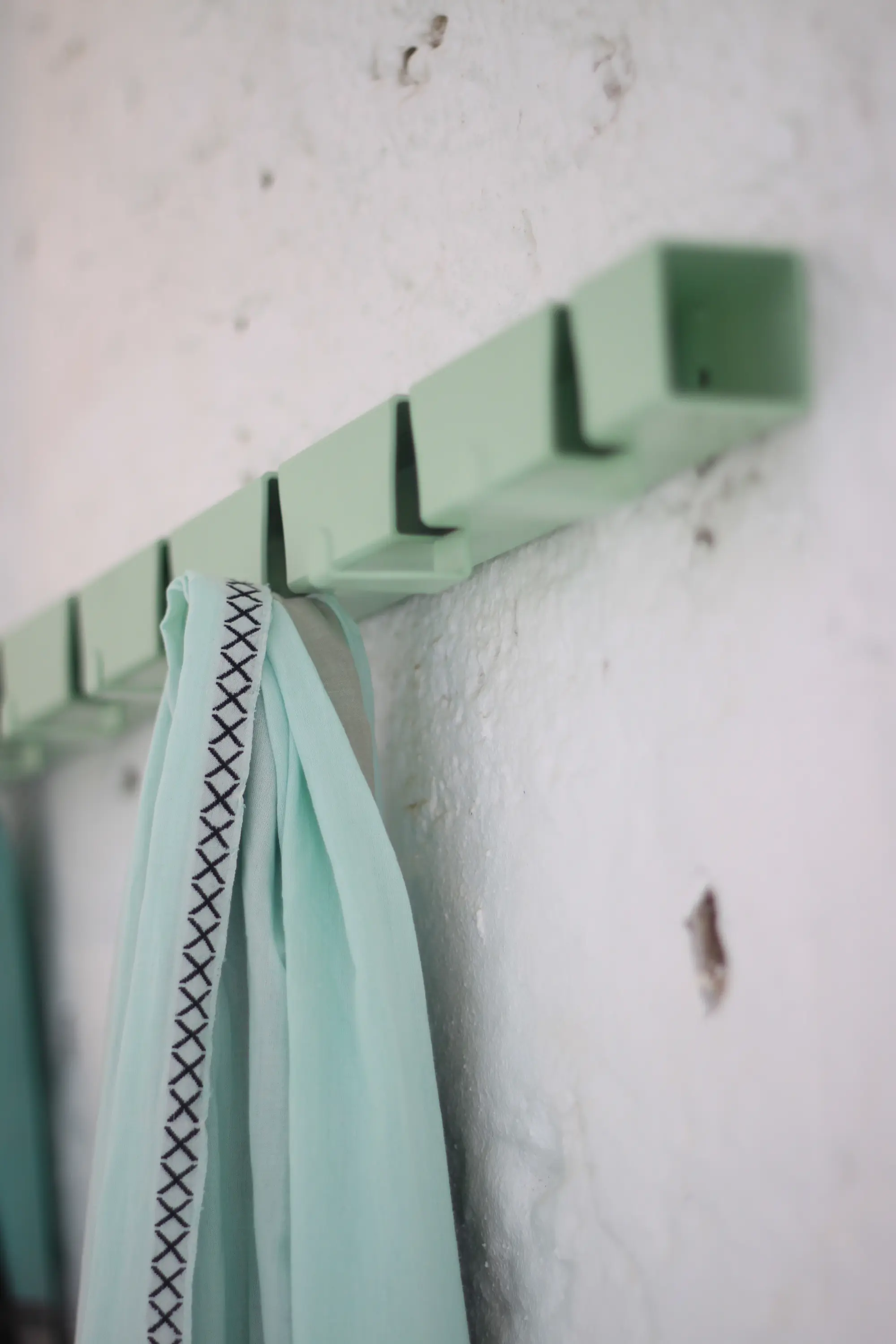 Vij5 - Coatrack By The Meter 10 Hooks | green