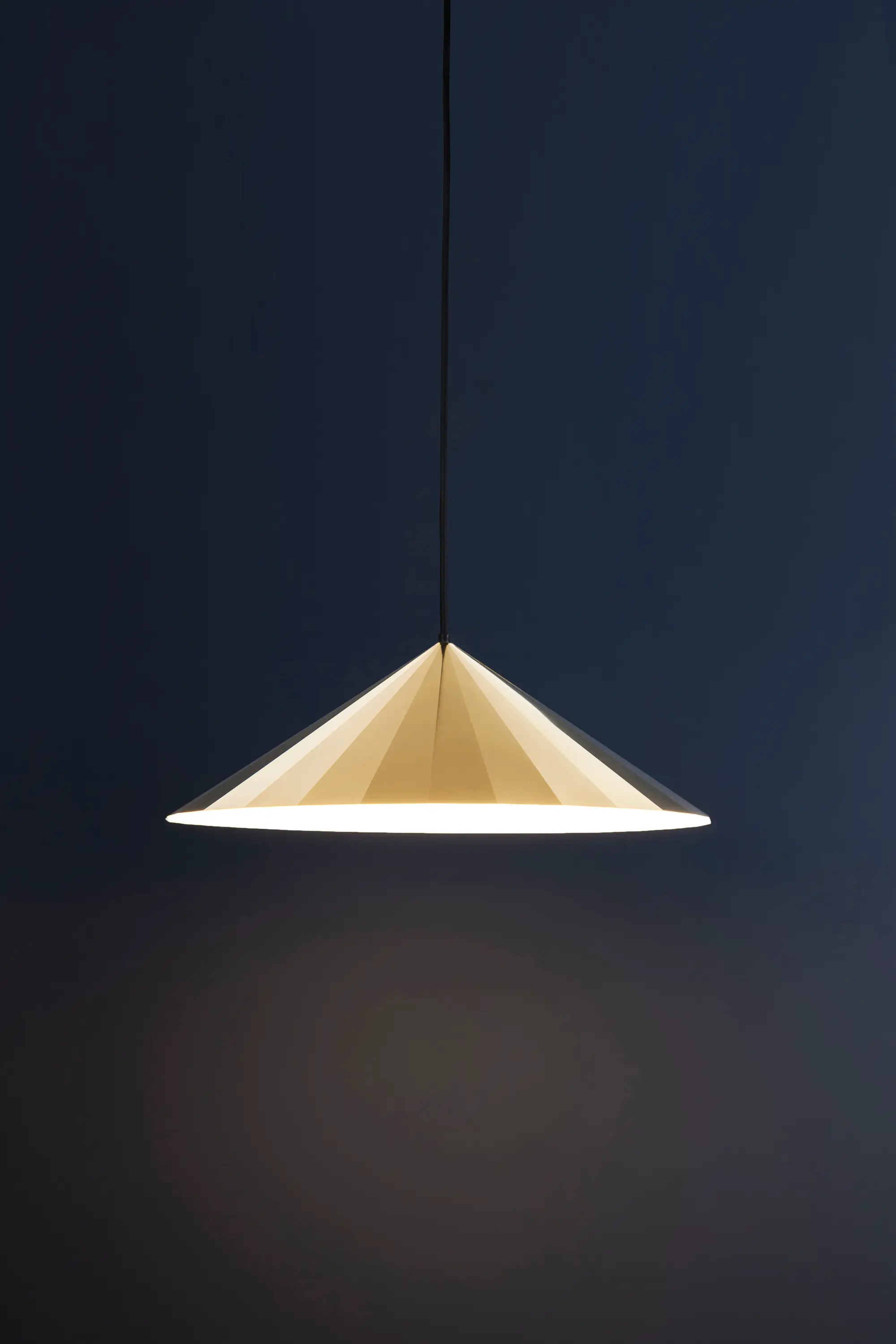 Vij5 - Brass Light BL-30