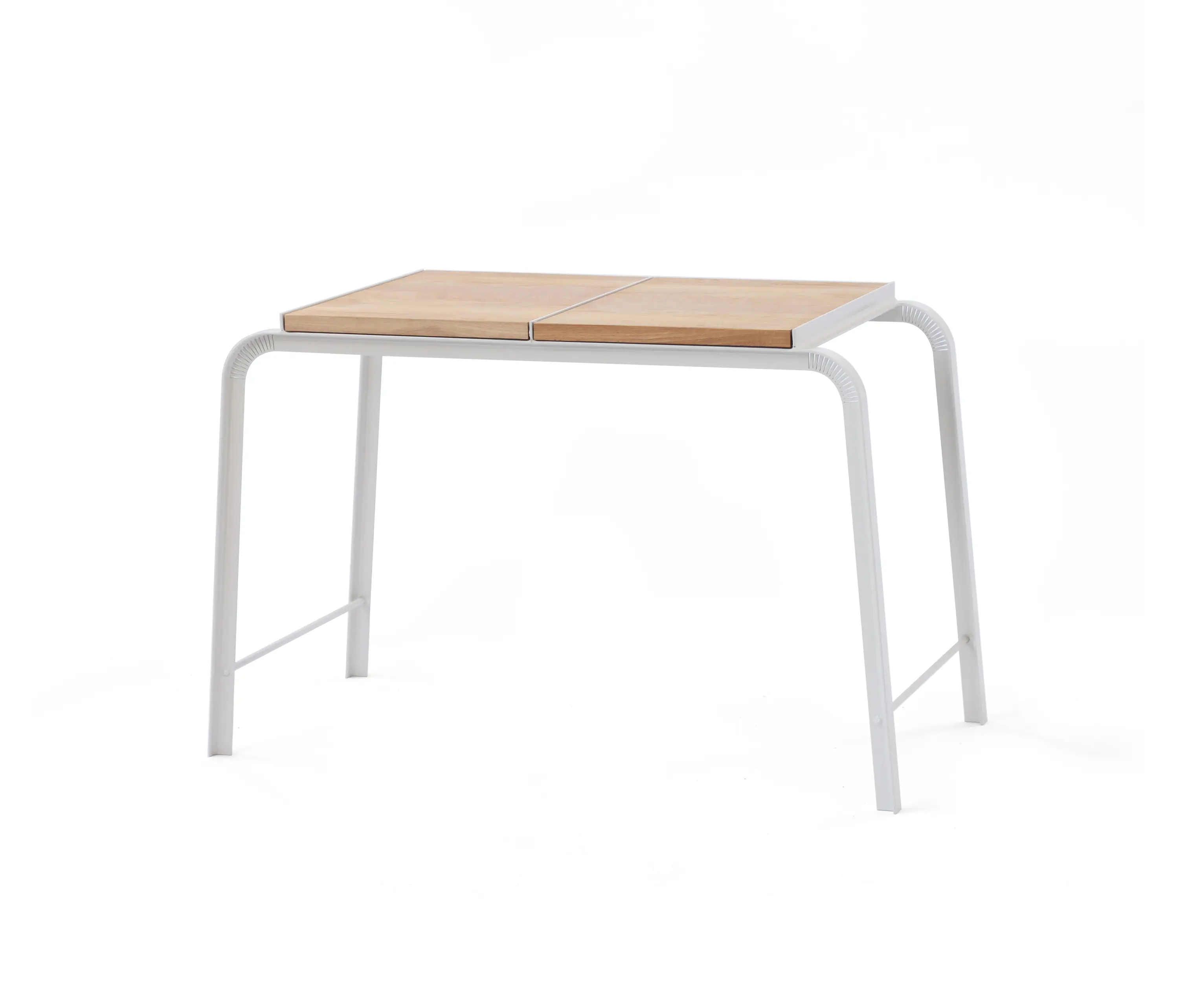 Vij5 - Tabloid Table Oak | side table