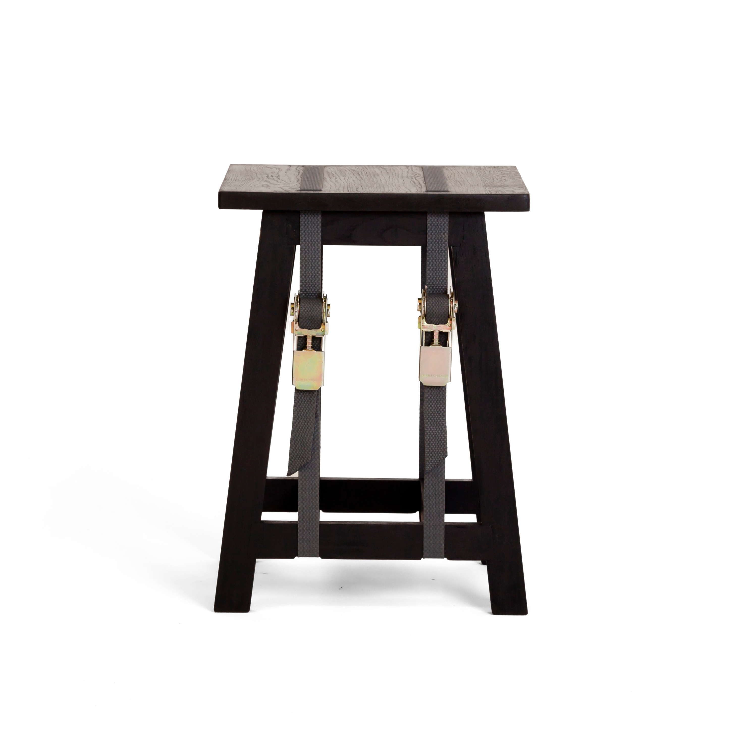 Mostra il prodotto Strap Stool | Black Edition del produttore Vij5