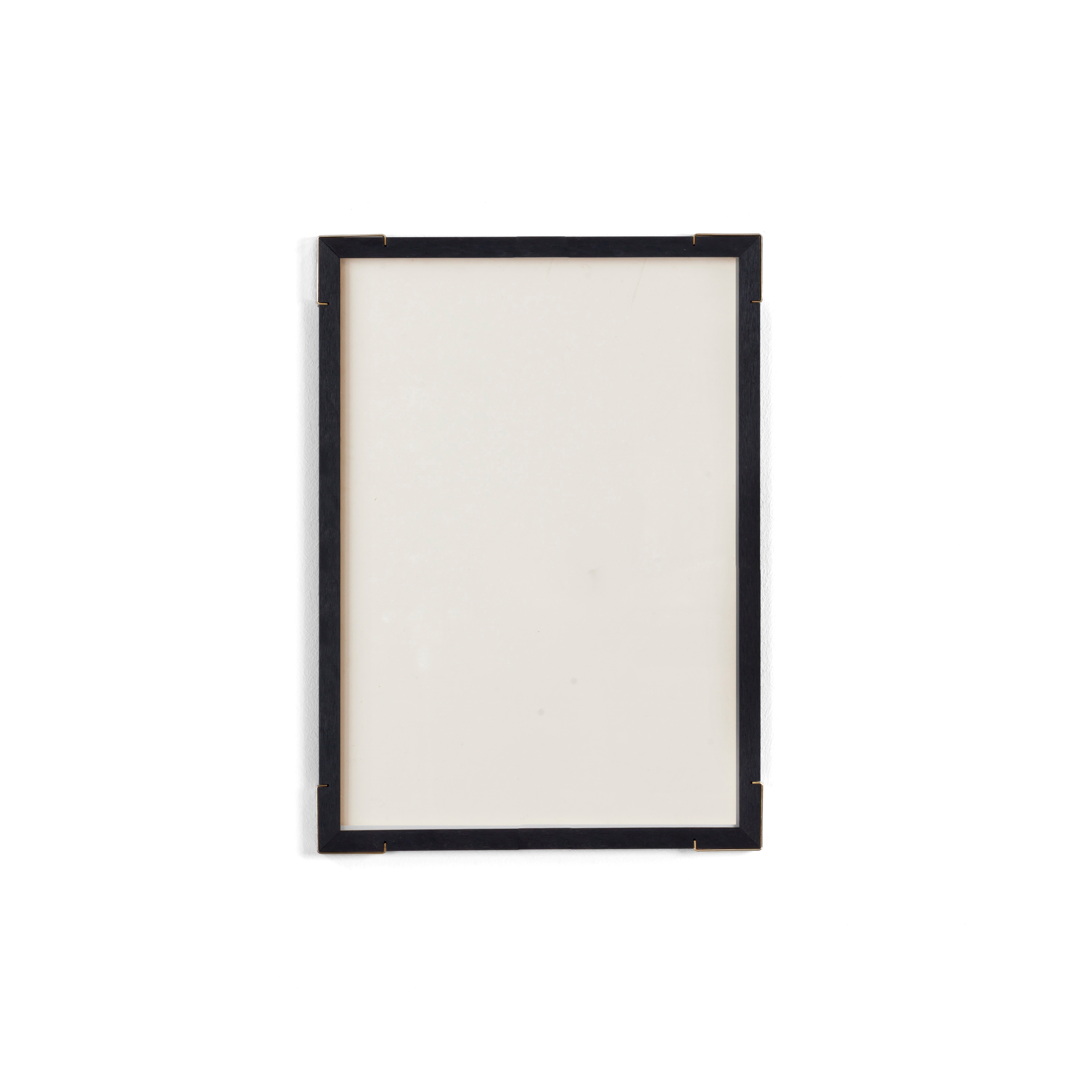 Mostra il prodotto Epaulette 'Black Edition' A4 | brass corners del produttore Vij5