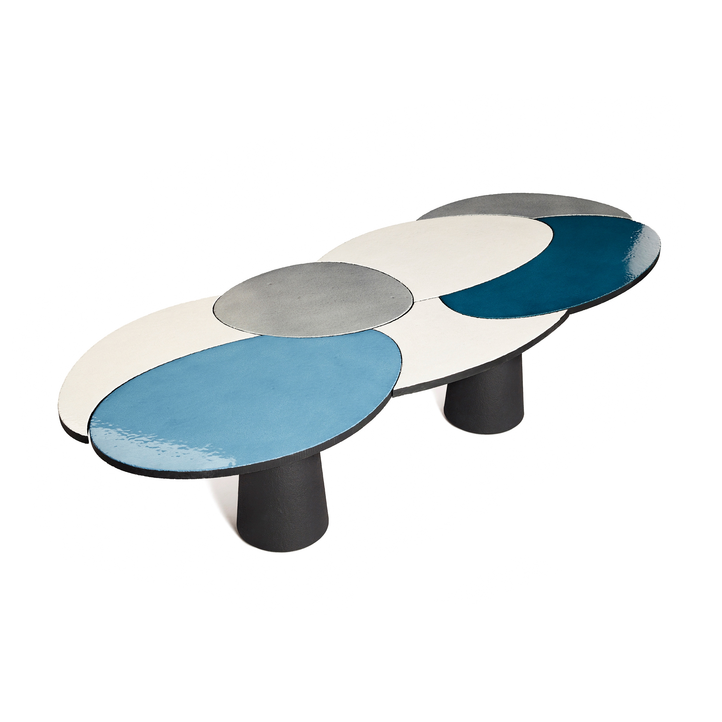 Mostra il prodotto Etnastone Dining Table Long del produttore Babled