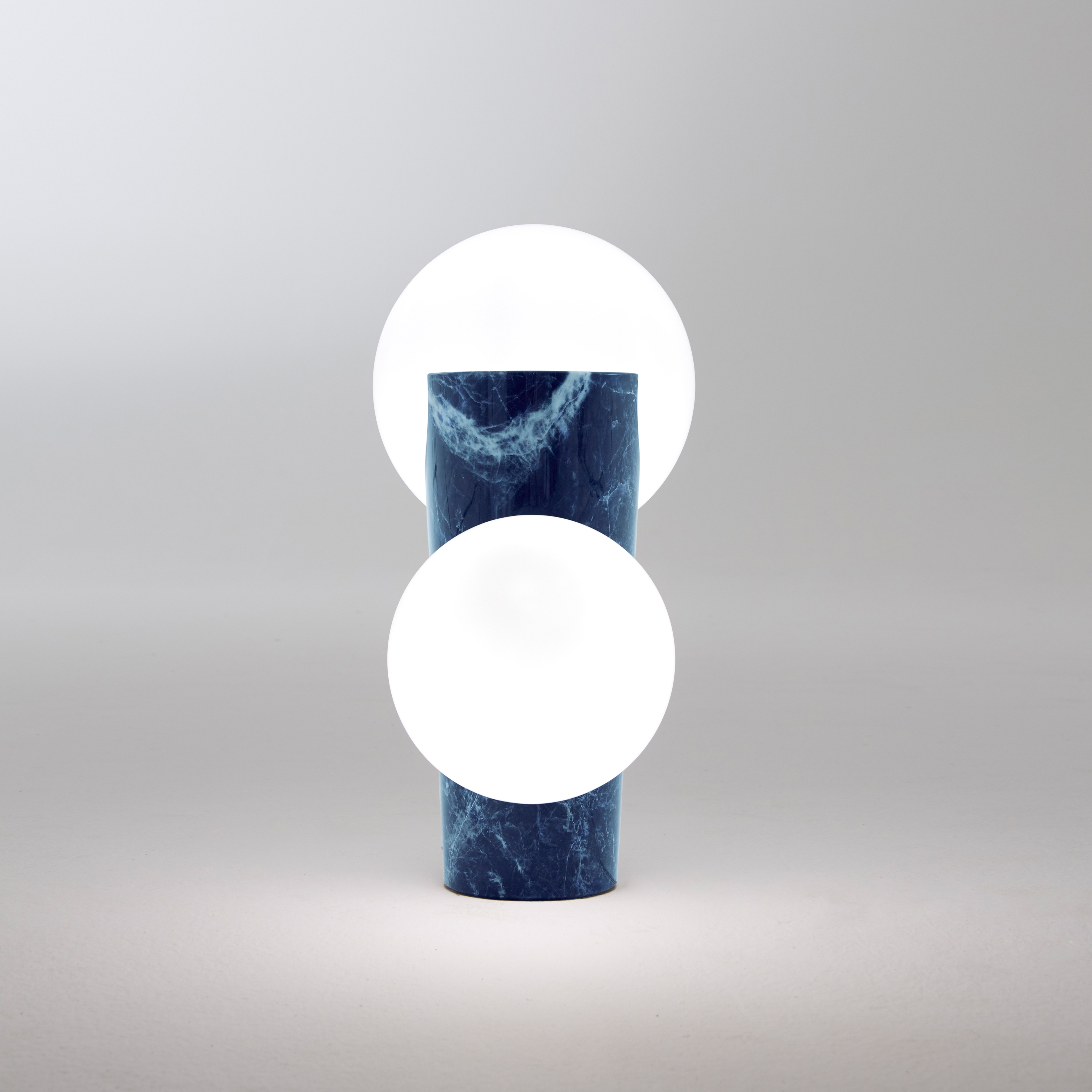 Mostra il prodotto Osmosi Light | model #1 | Sodalite del produttore Babled
