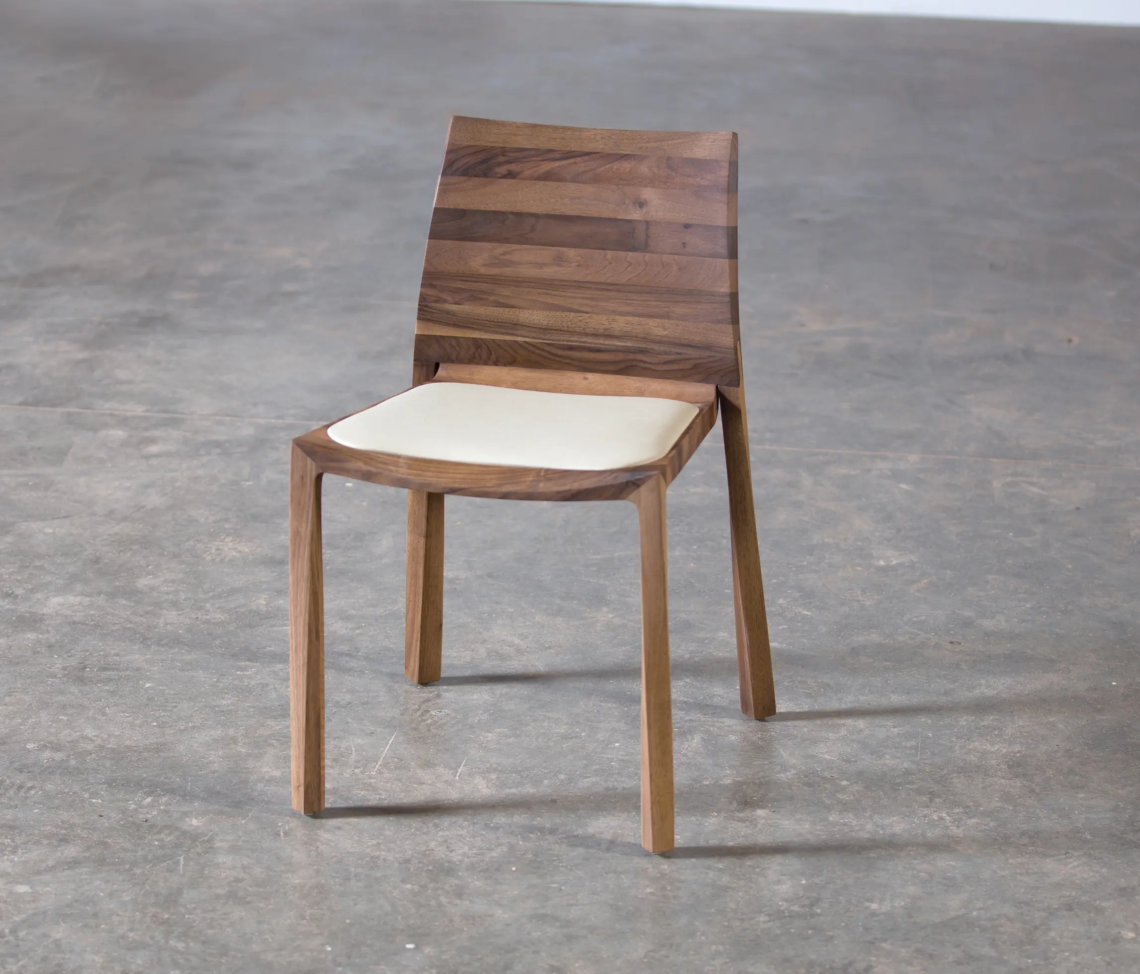 Artisan - Torsio Chair