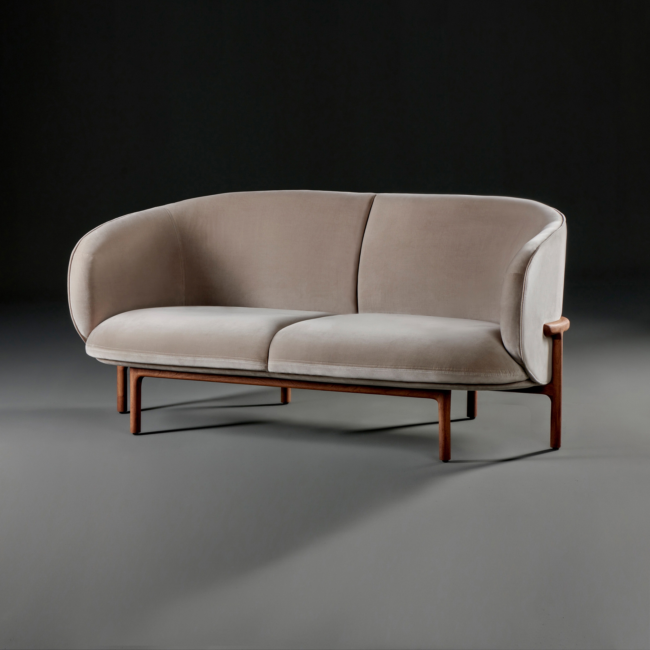 Produkt Mela Lounge Two Seater des Herstellers Artisan anzeigen