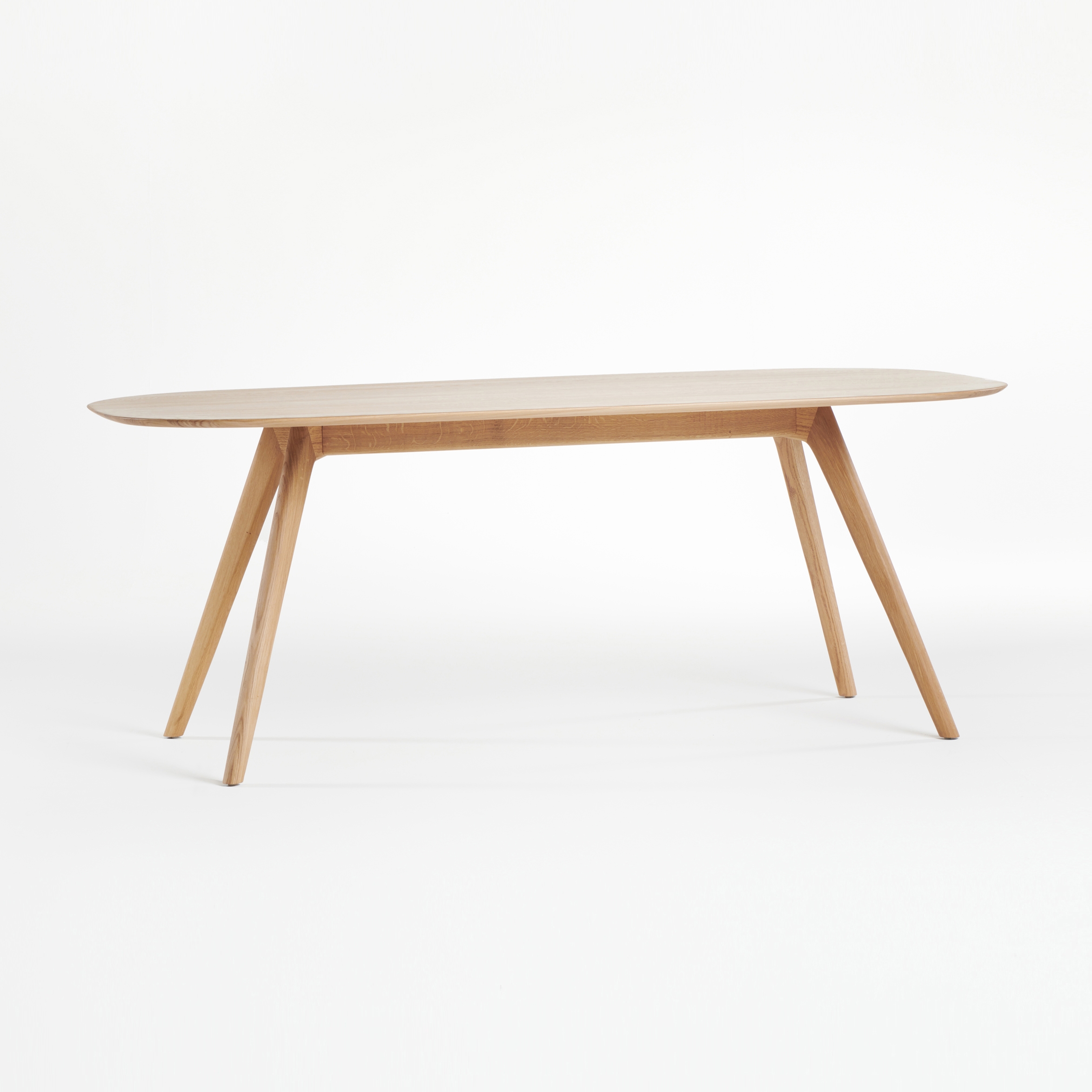 Mostra il prodotto Coco Table del produttore Artisan