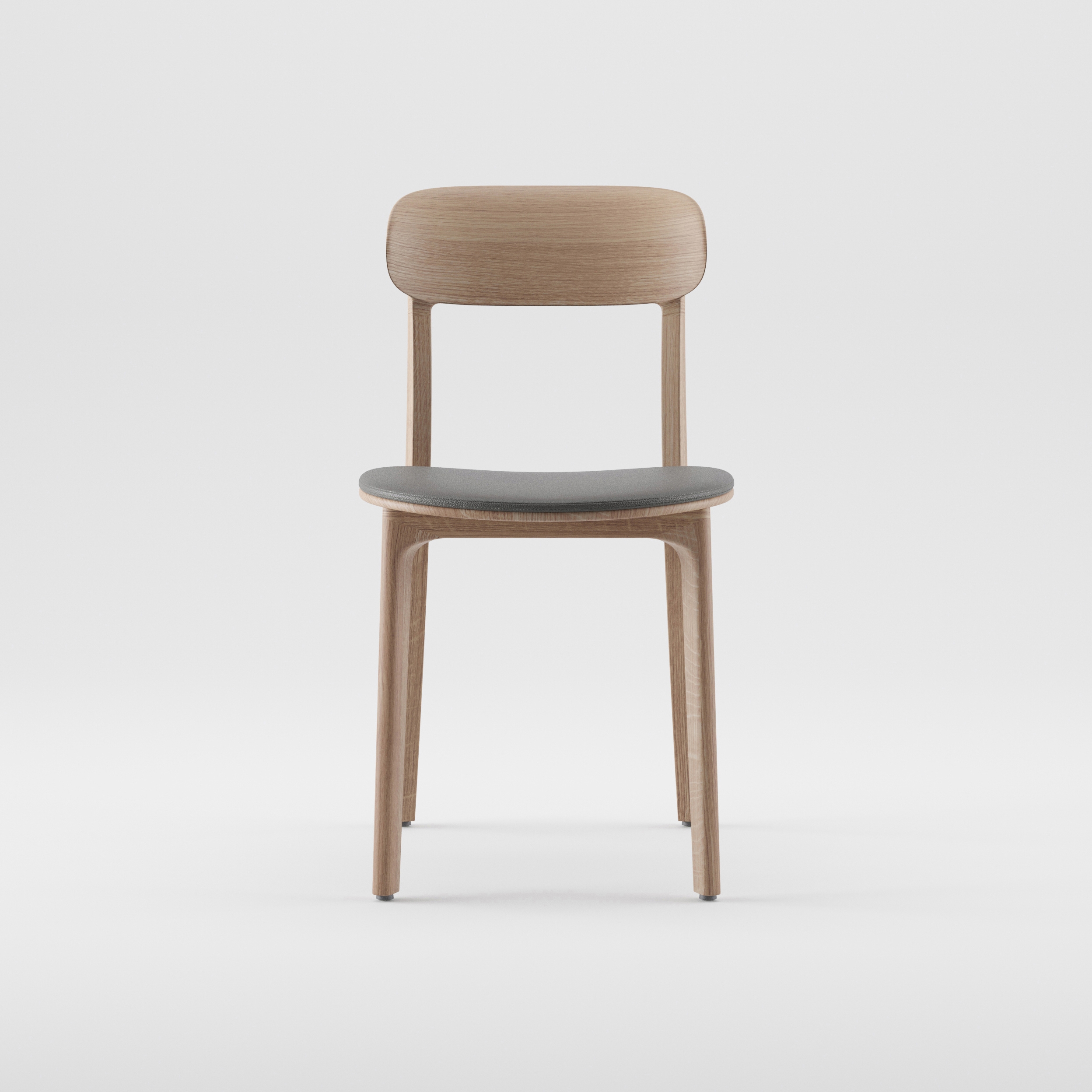 Mostra il prodotto Tanka Chair del produttore Artisan